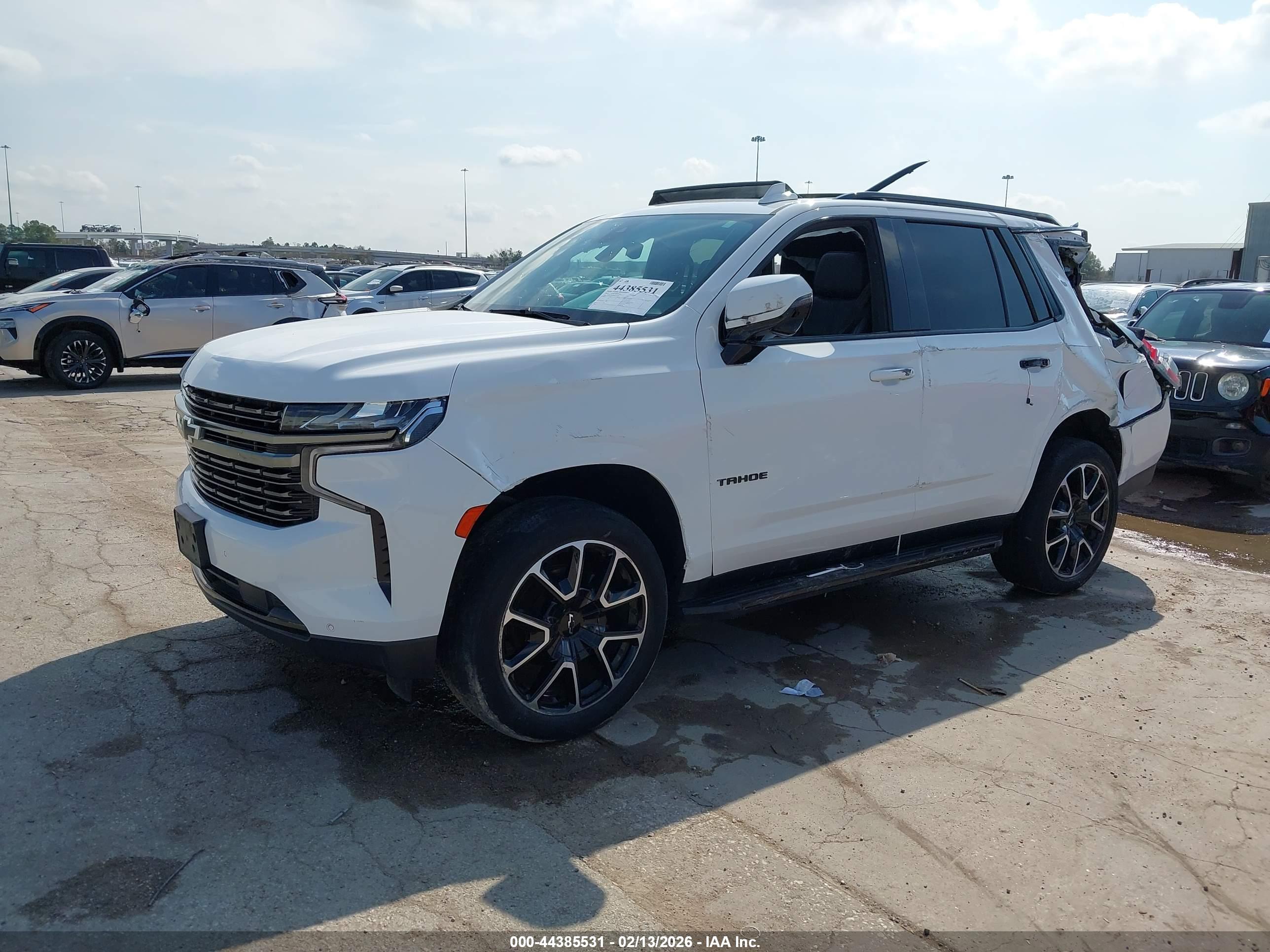 CHEVROLET TAHOE image 2