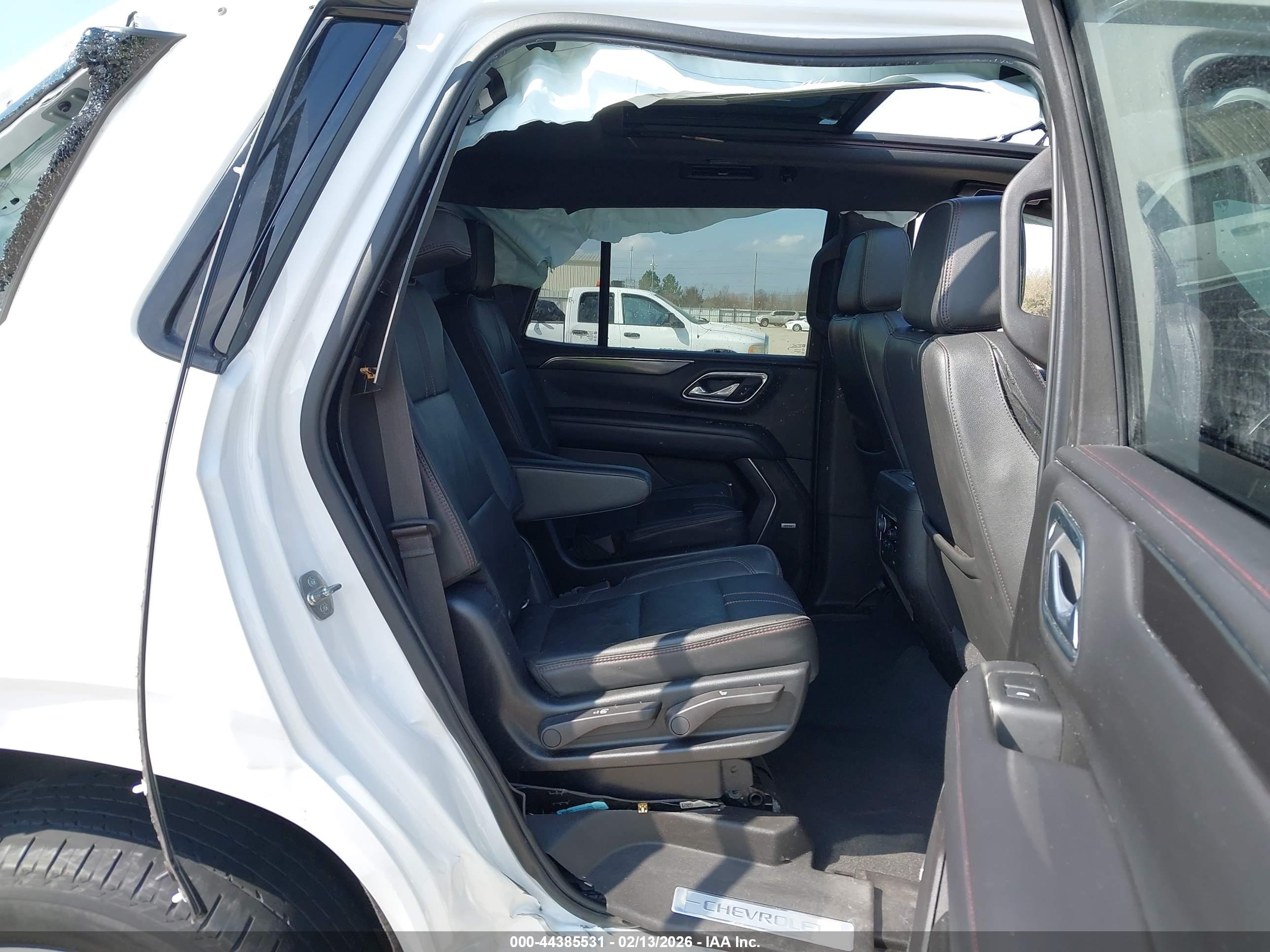 CHEVROLET TAHOE image 8