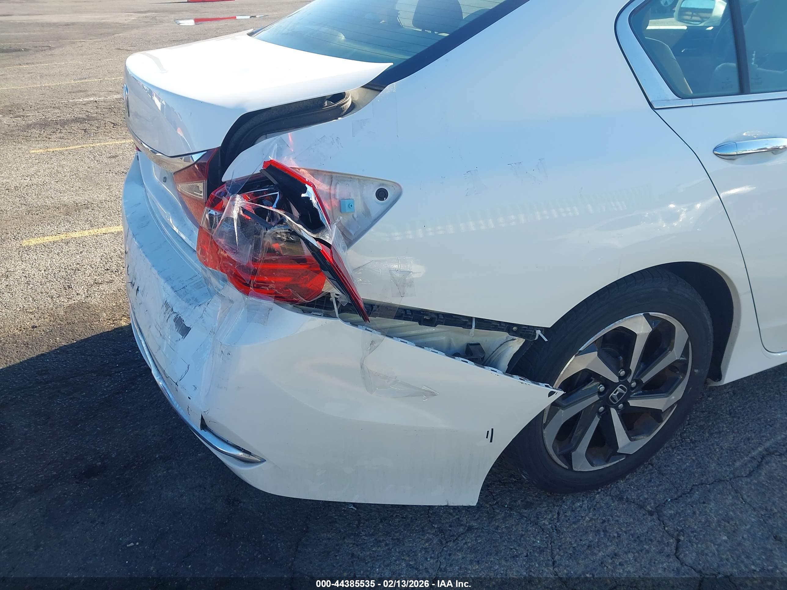 HONDA ACCORD image 6