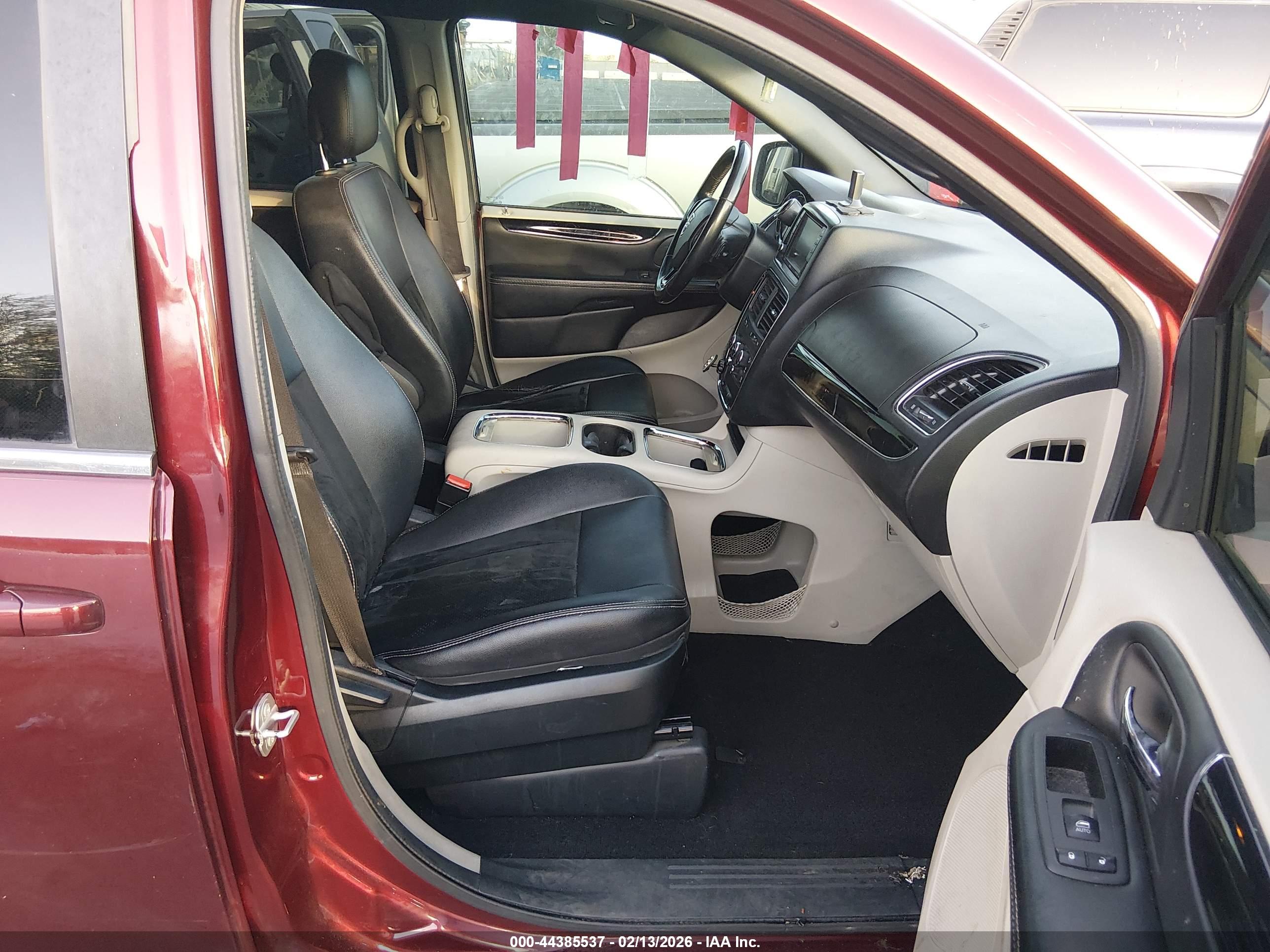 DODGE GRAND image 5