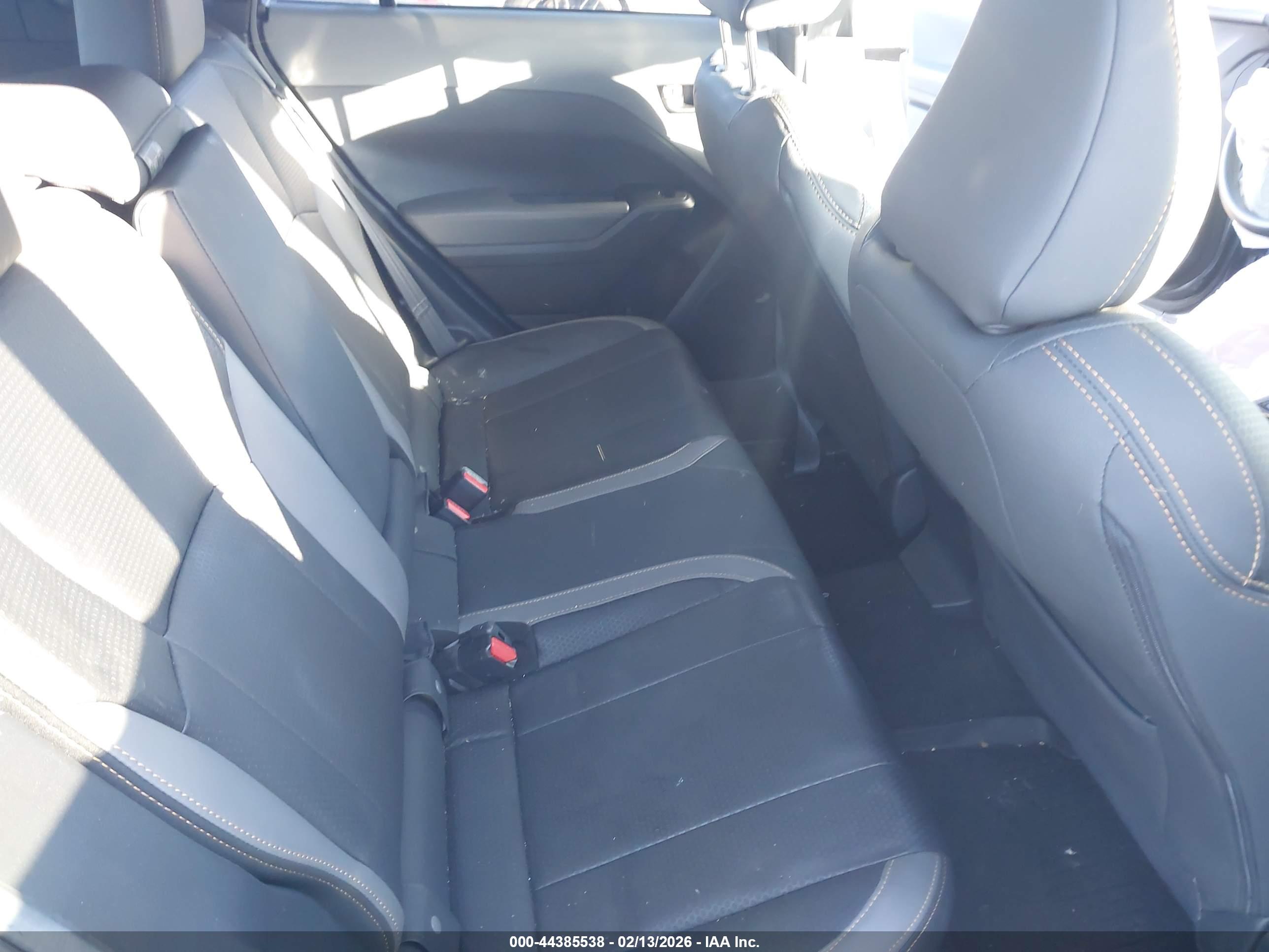 SUBARU CROSSTREK image 8