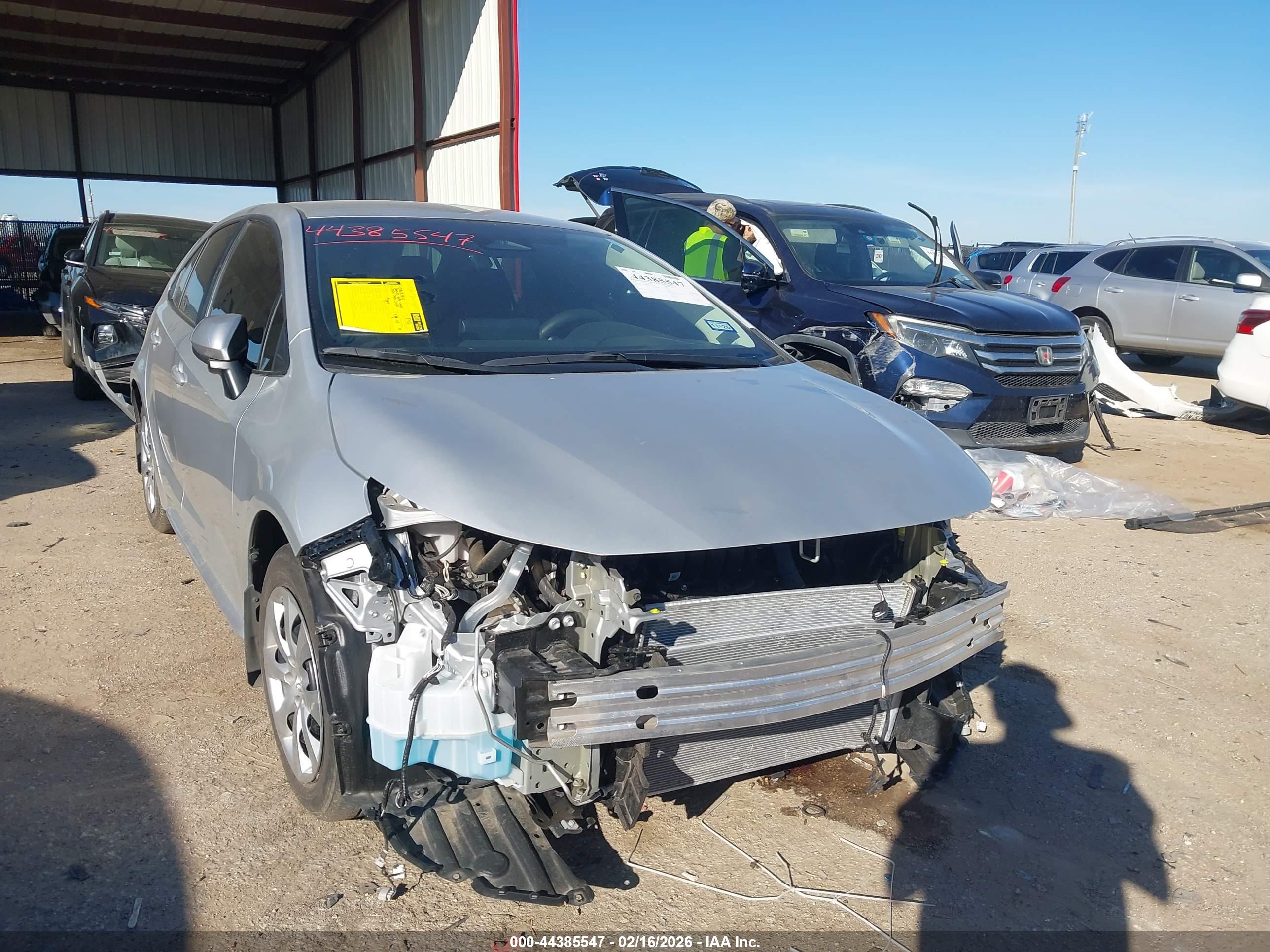 TOYOTA COROLLA image 6