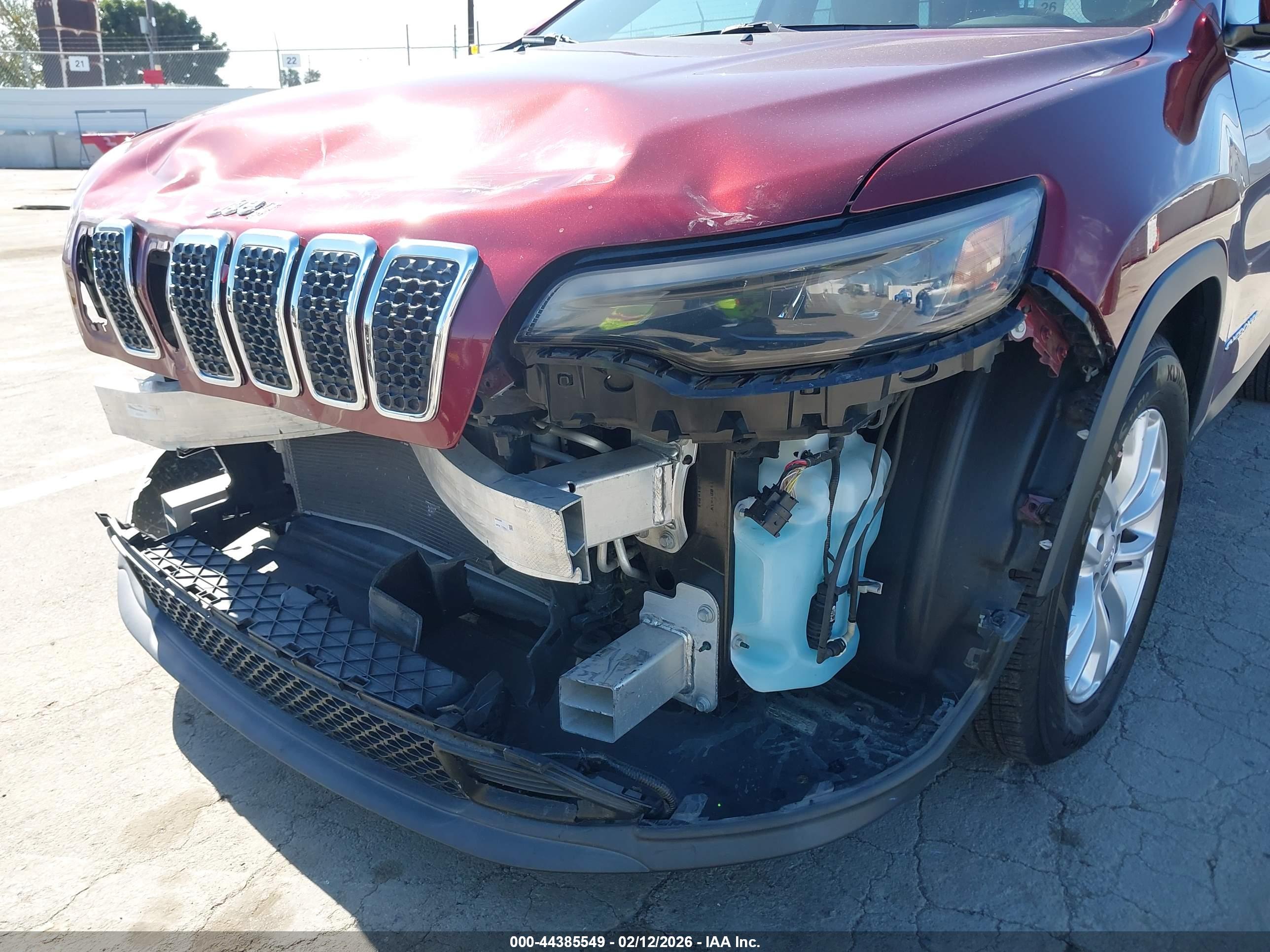 JEEP CHEROKEE image 6