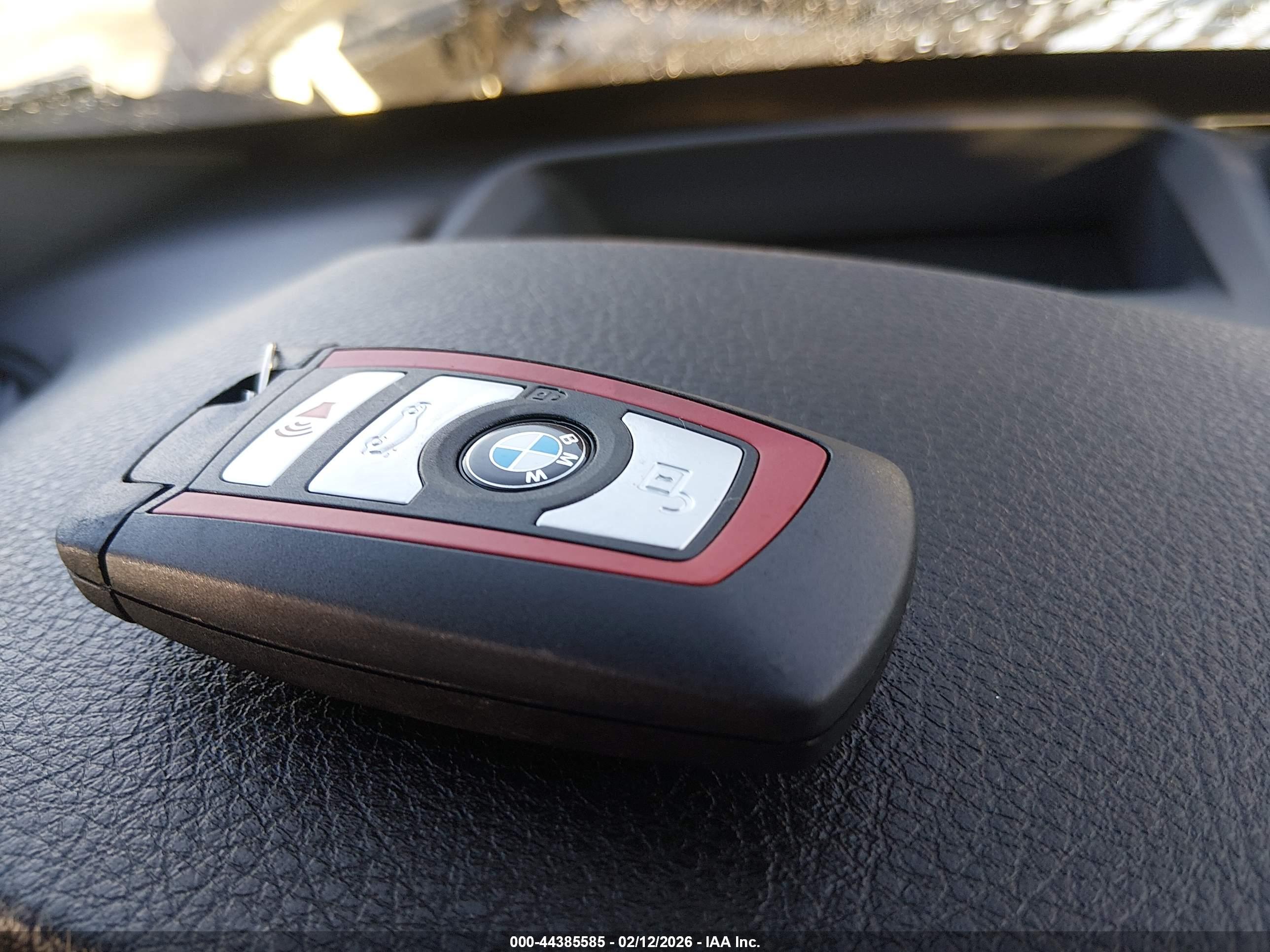 BMW 328I image 11