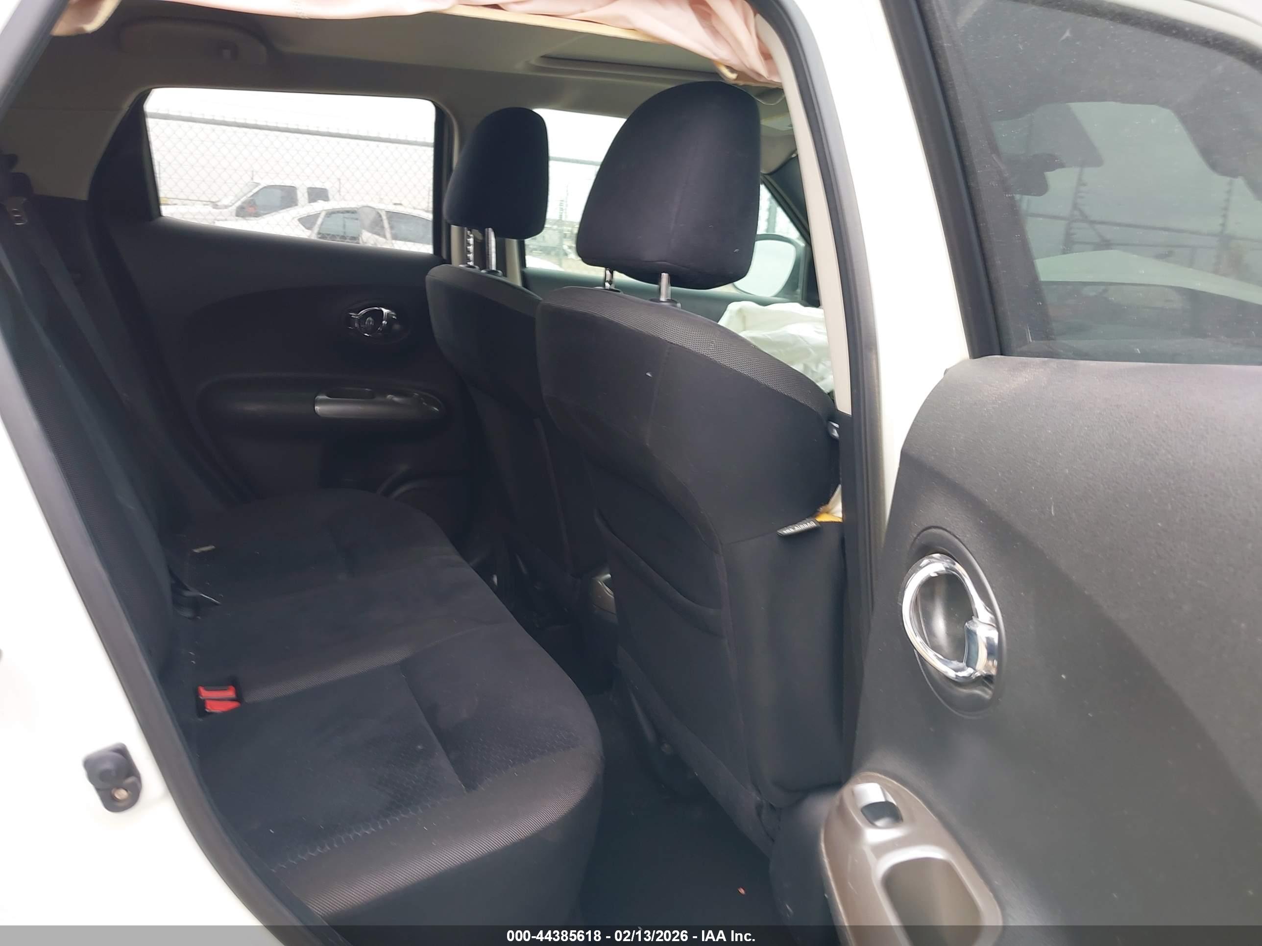 NISSAN JUKE image 8