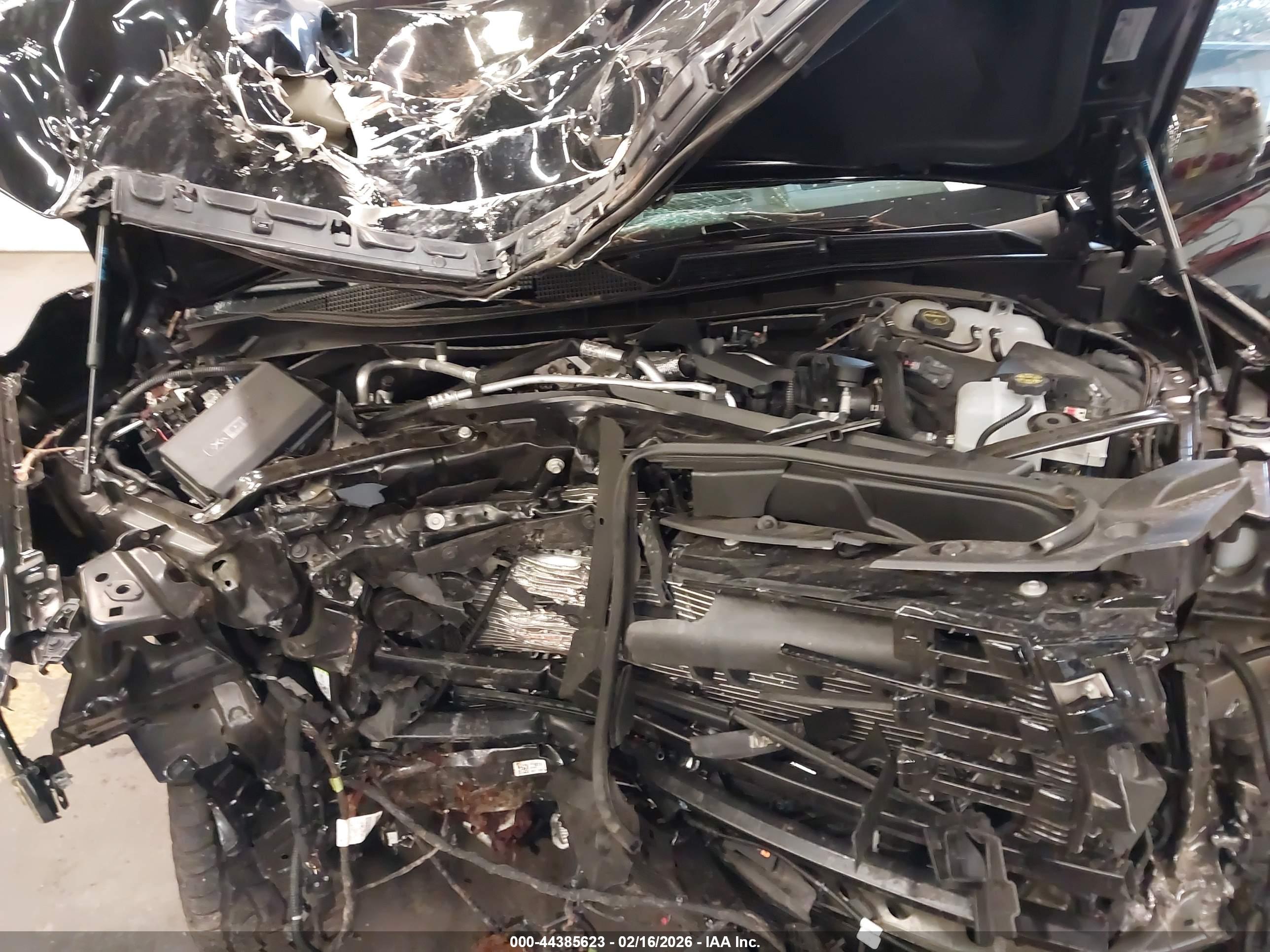 GMC YUKON image 10