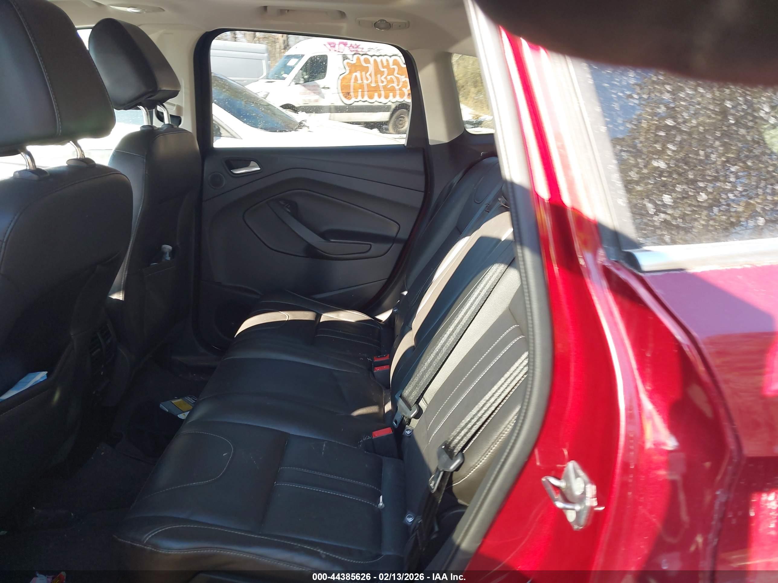 FORD ESCAPE image 8