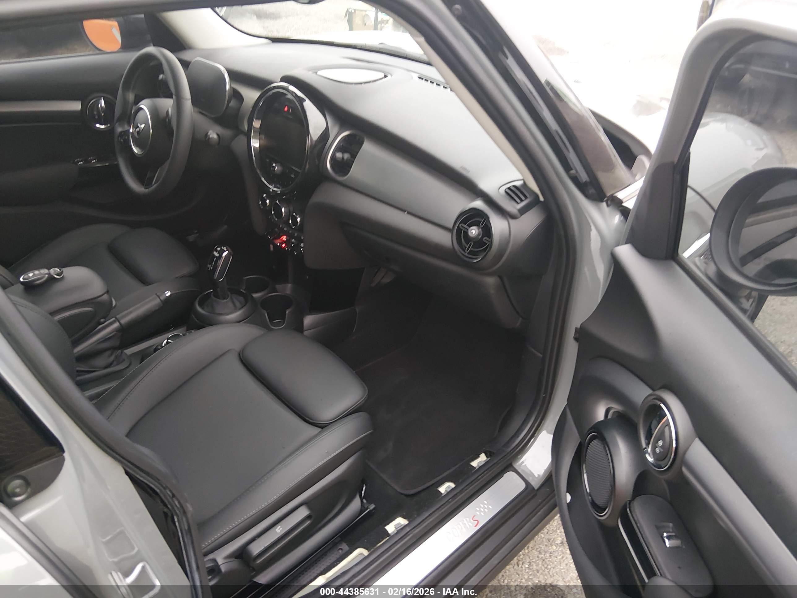 MINI HARDTOP image 5