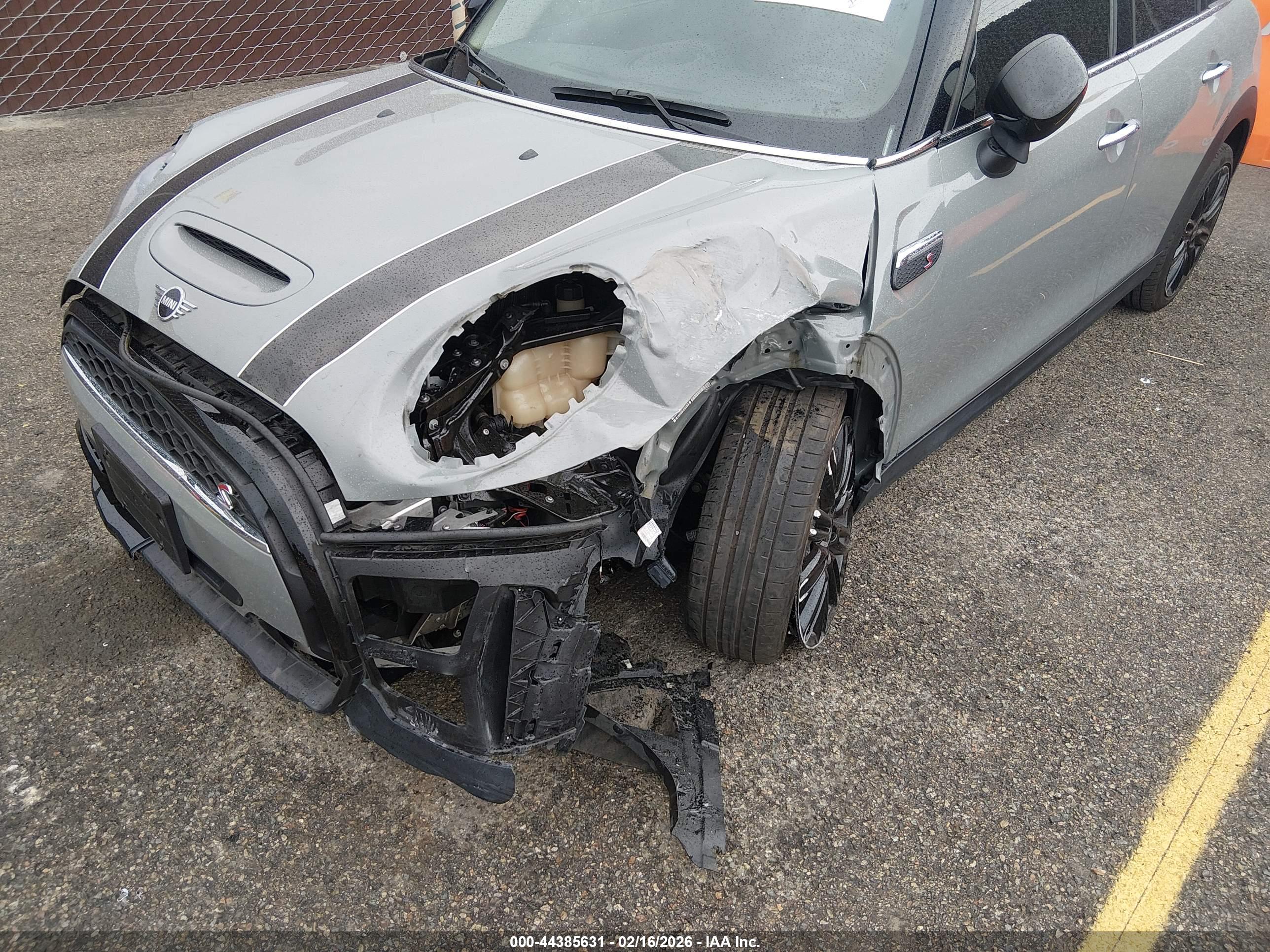 MINI HARDTOP image 6
