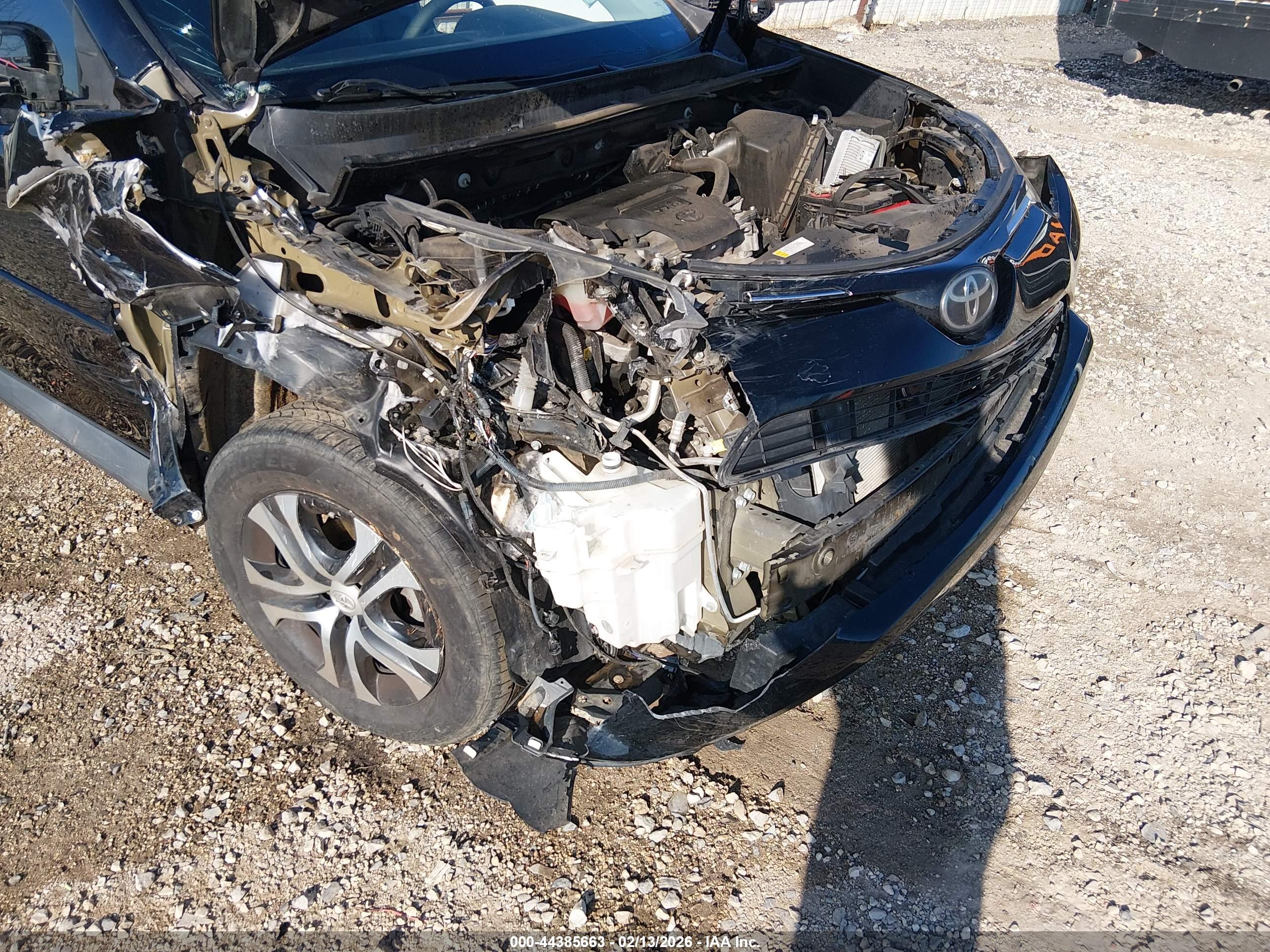 TOYOTA RAV4 image 6