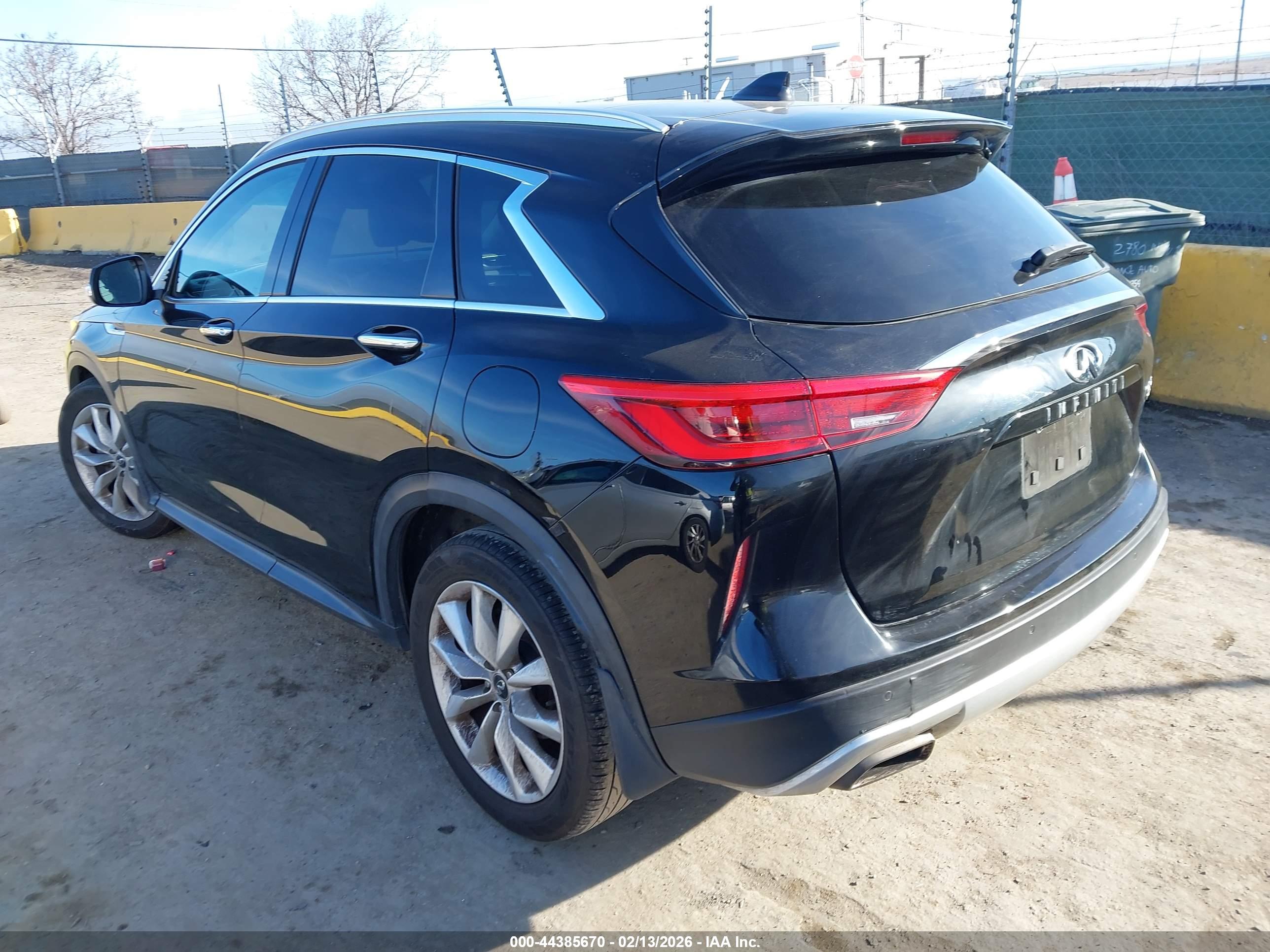 INFINITI QX50 image 3