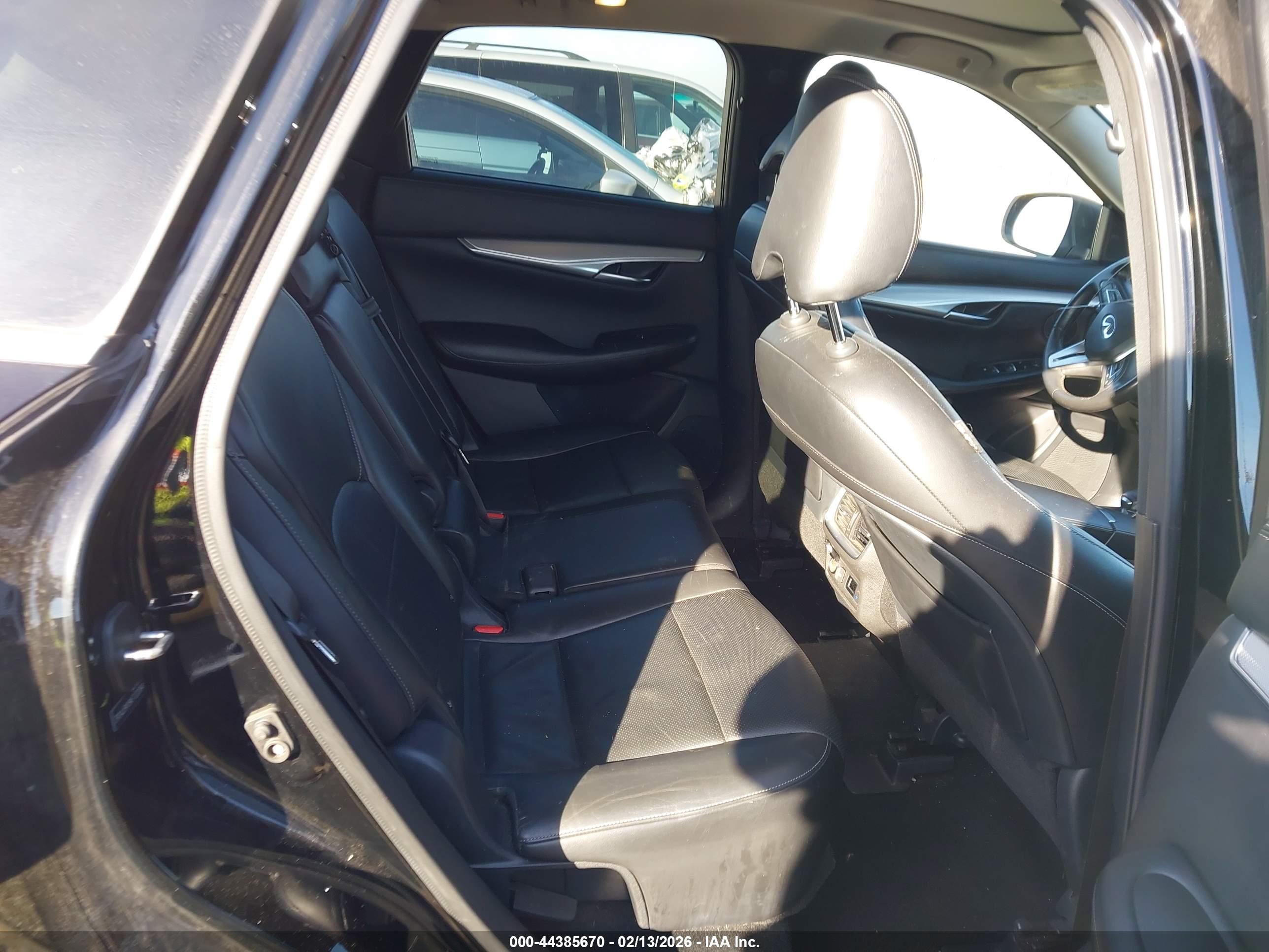 INFINITI QX50 image 8