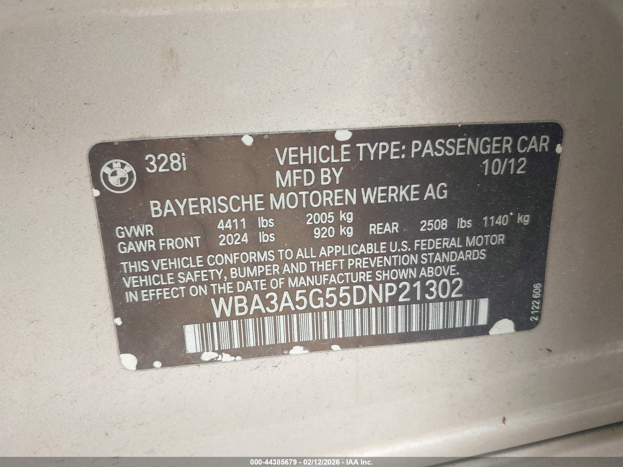 BMW 328I image 9