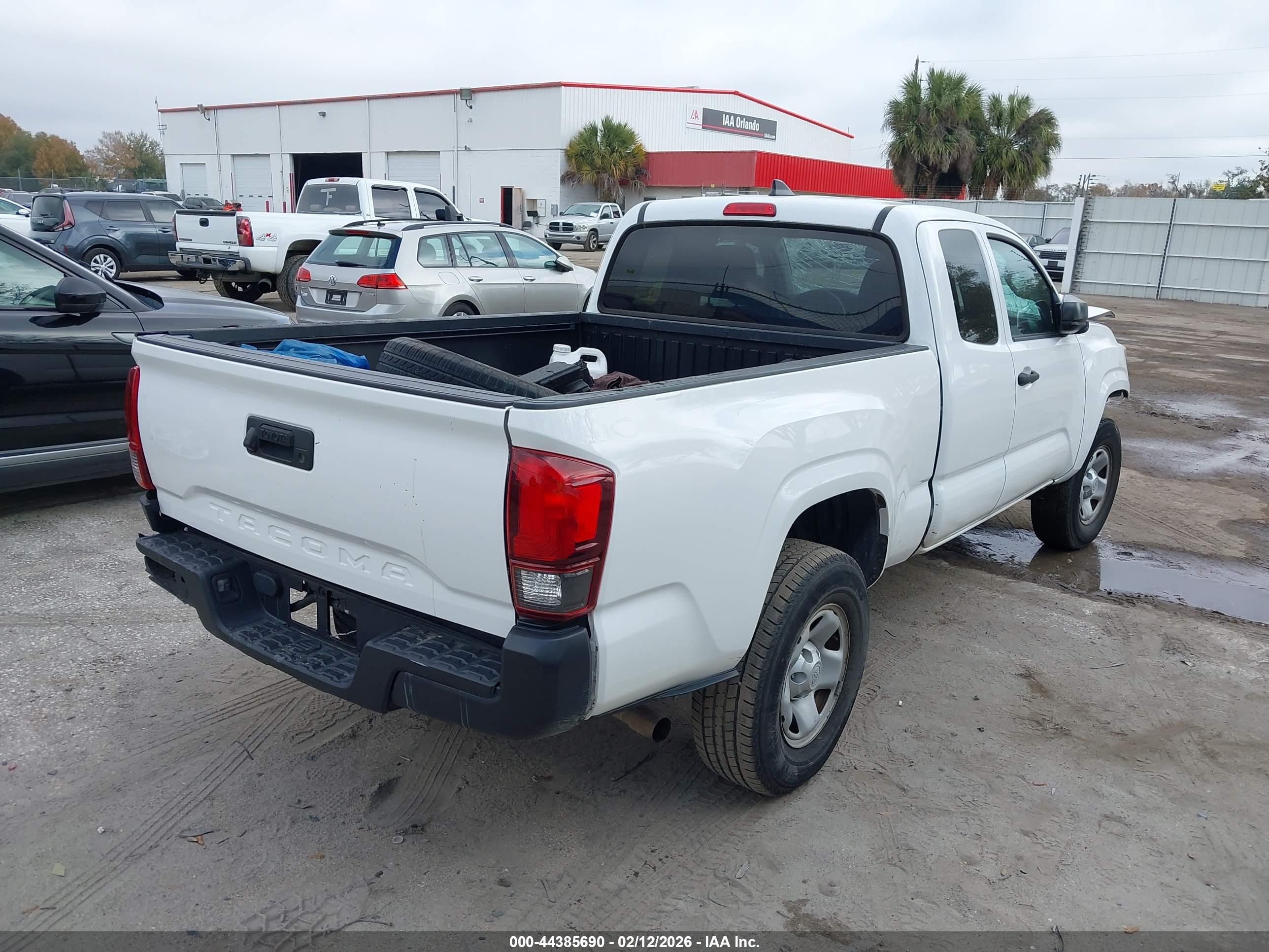 TOYOTA TACOMA image 4