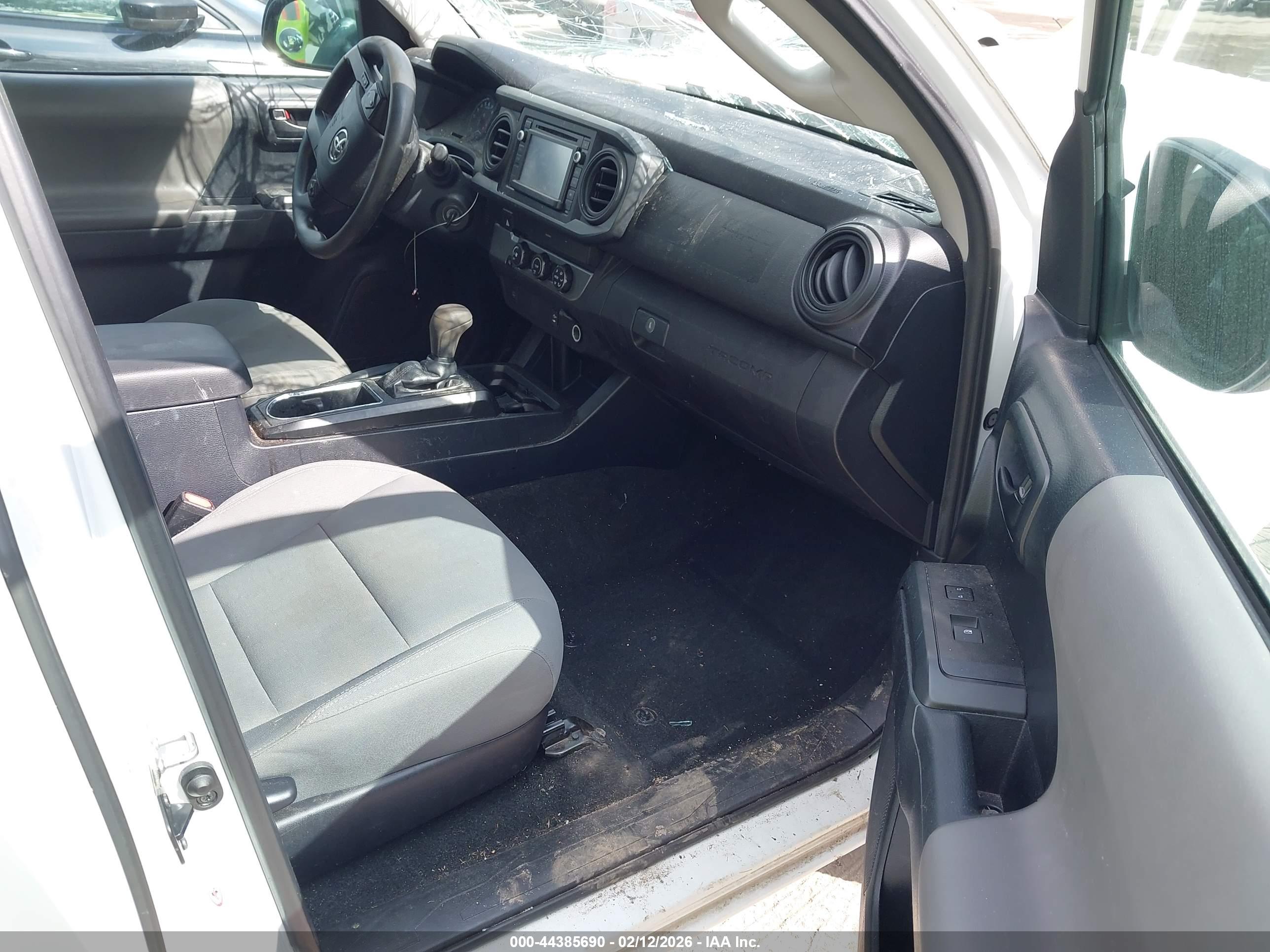 TOYOTA TACOMA image 5