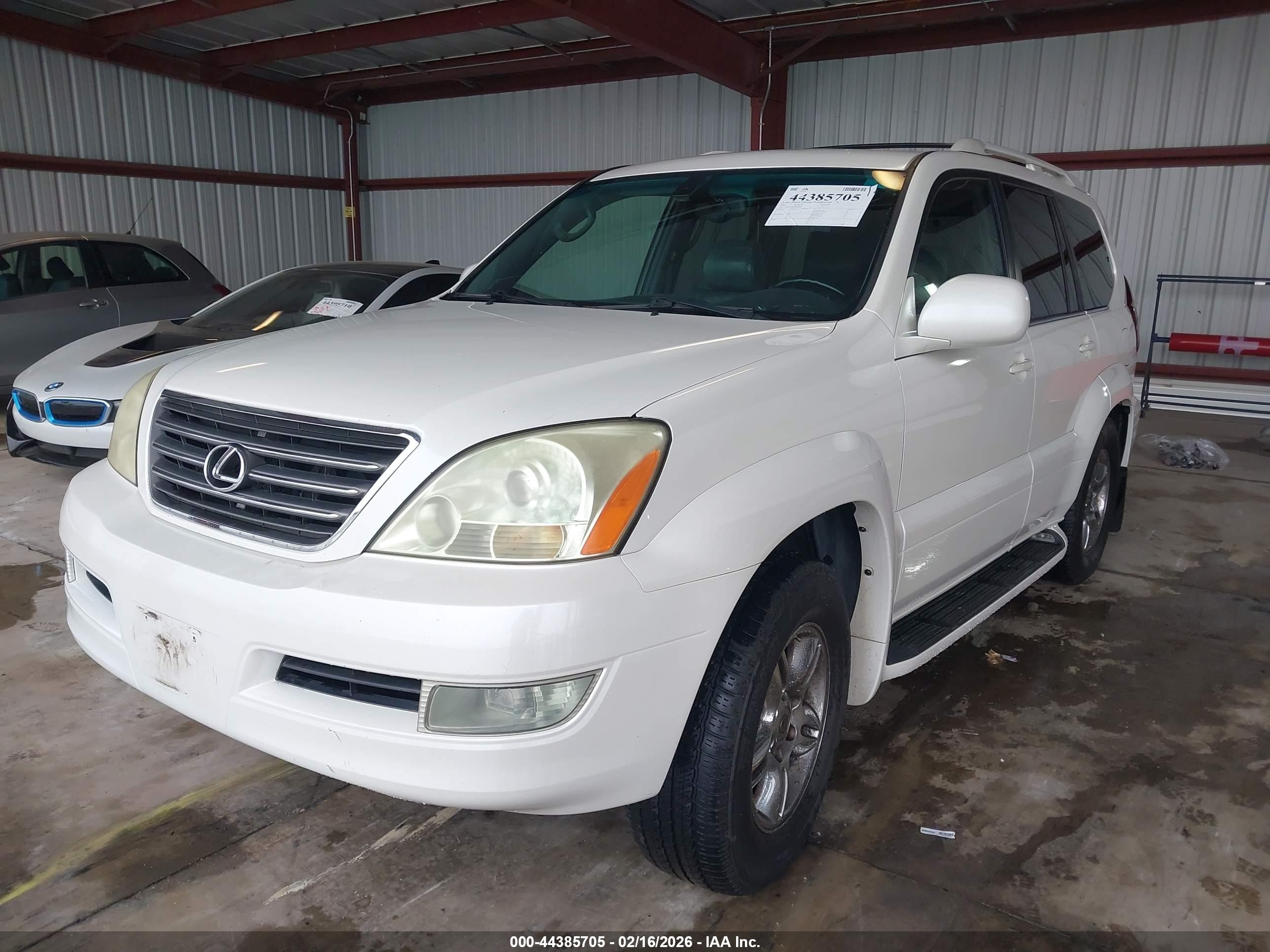 LEXUS GX image 6