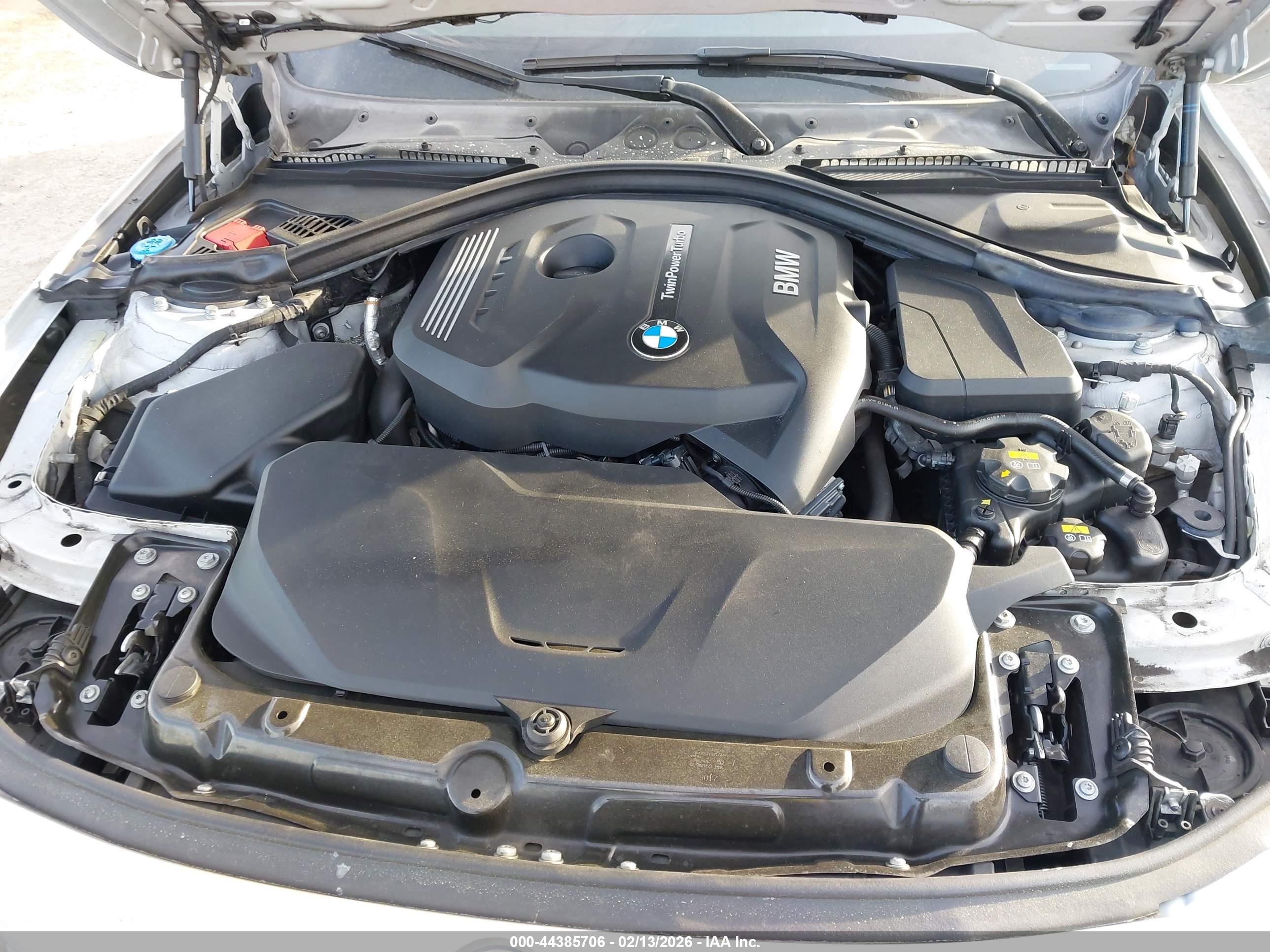 BMW 330I image 10