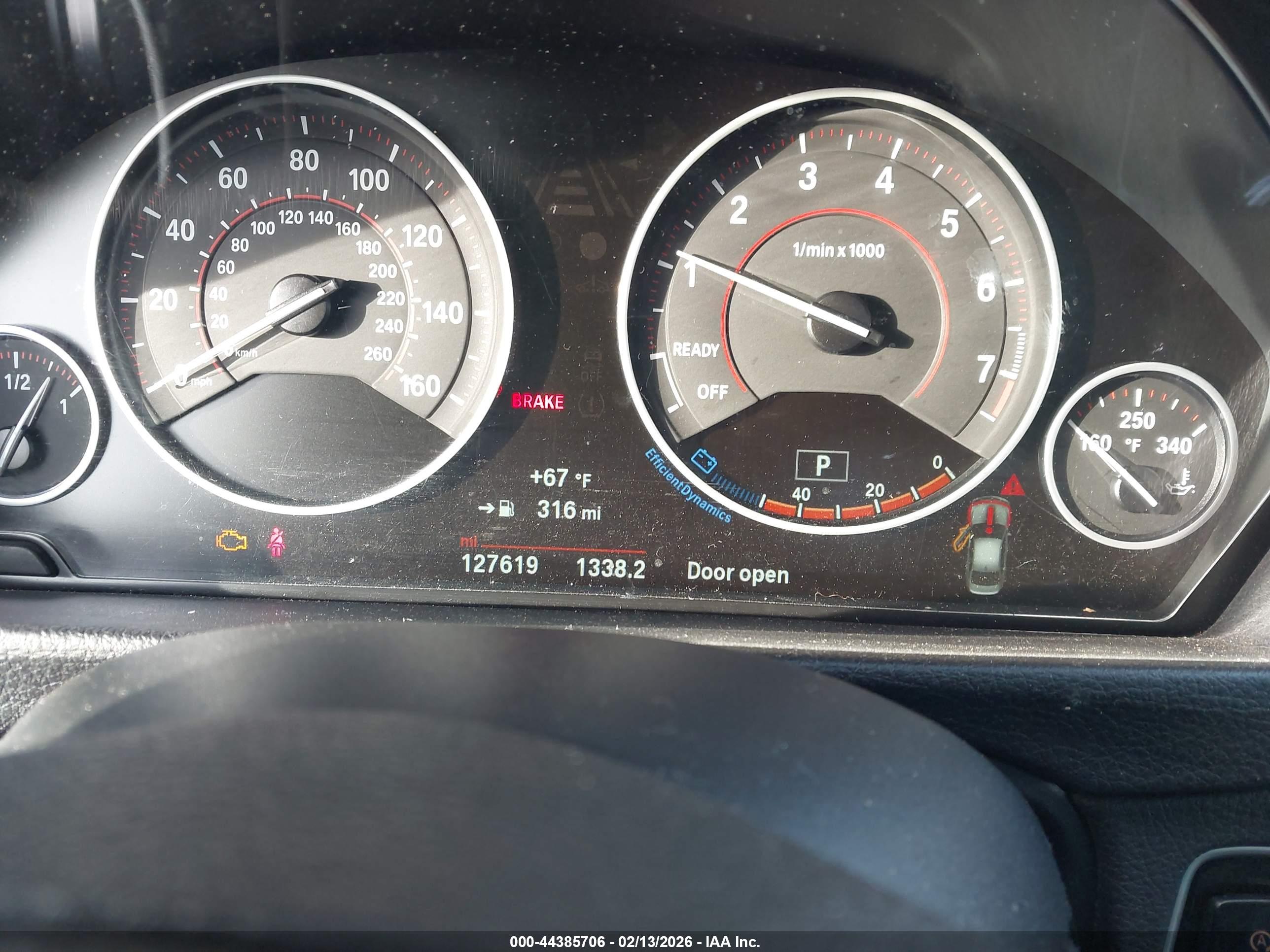 BMW 330I image 7