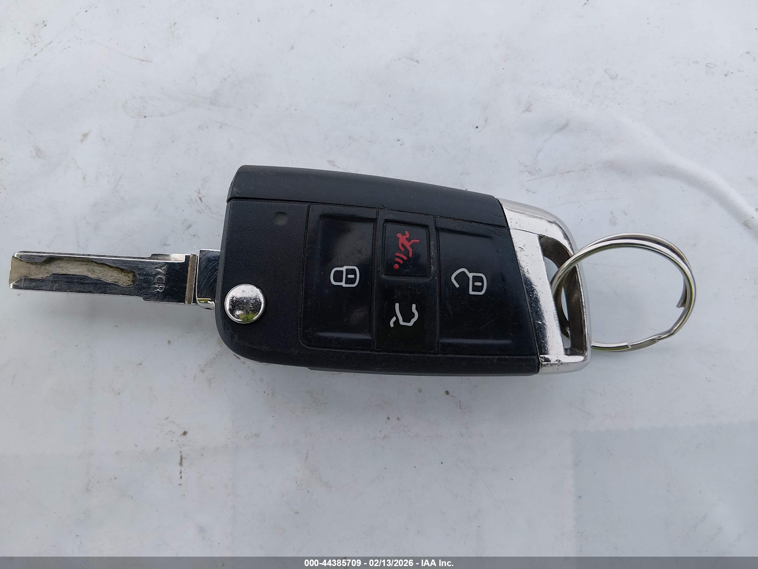 VOLKSWAGEN GOLF image 11