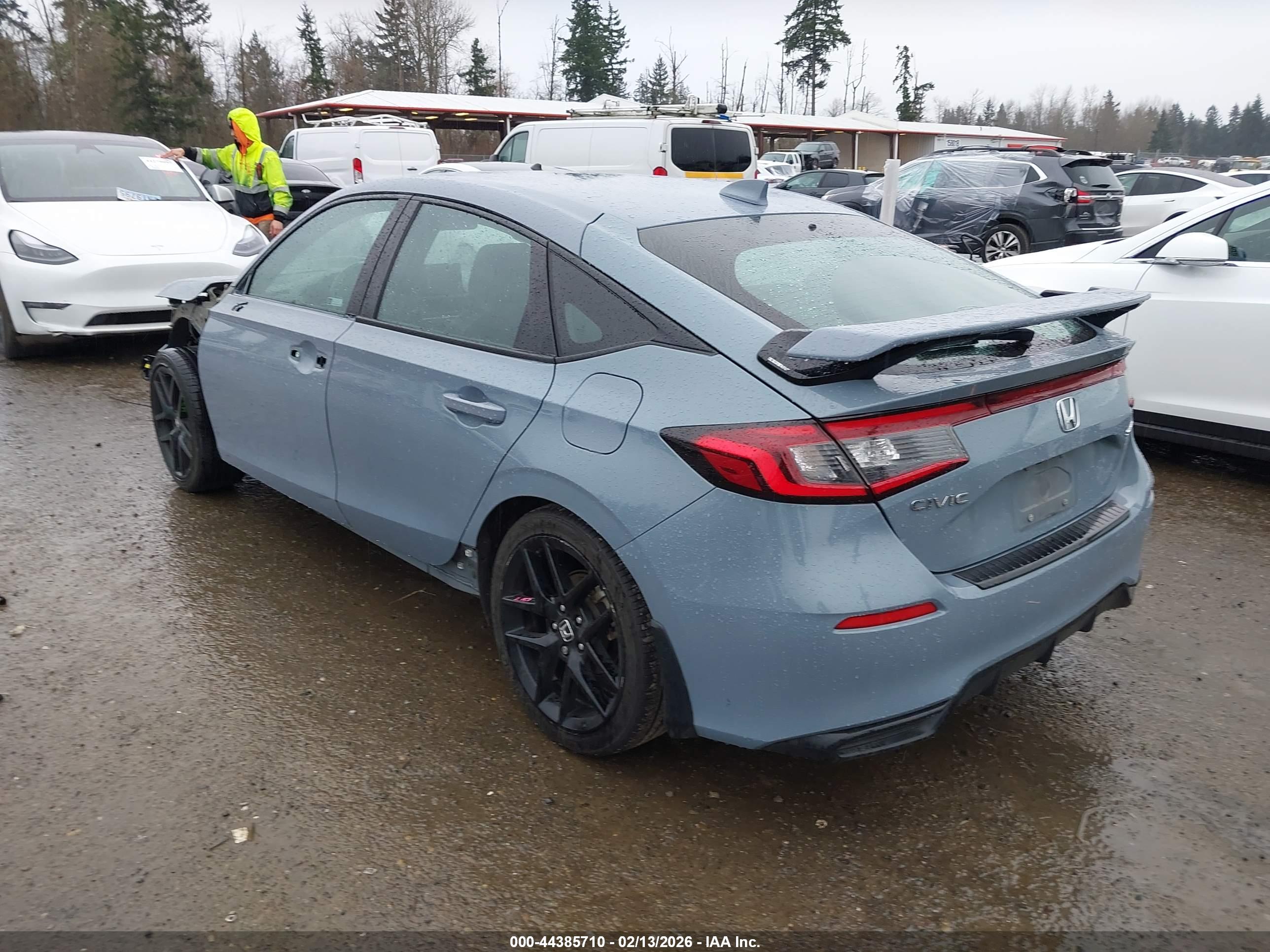 HONDA CIVIC image 3