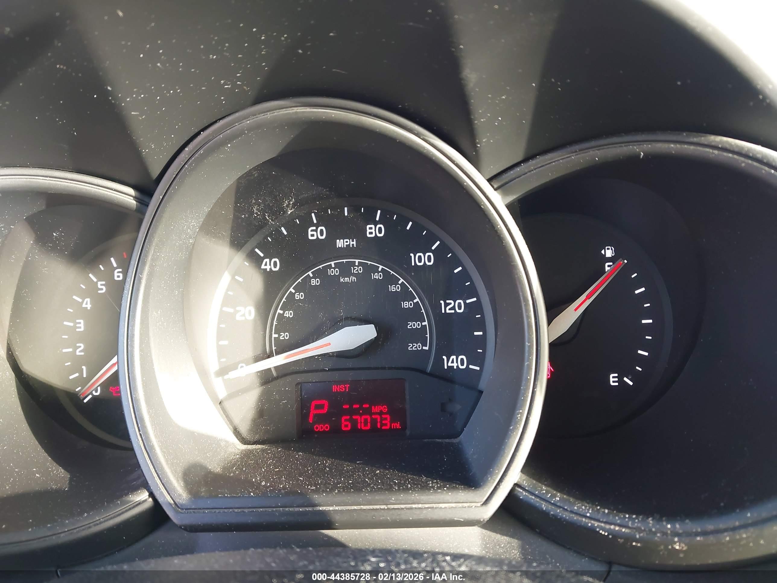 KIA RIO image 7