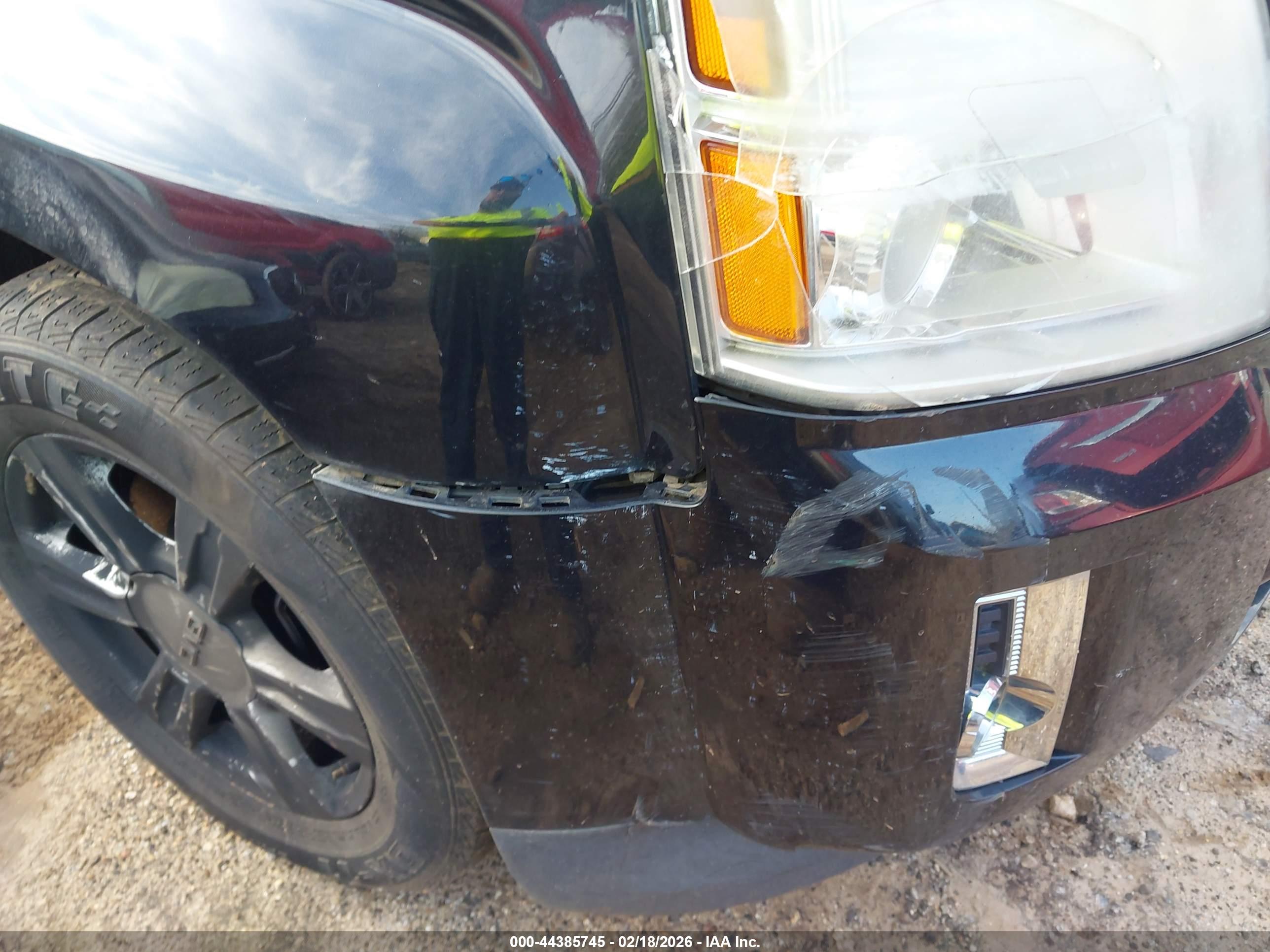 GMC TERRAIN image 6