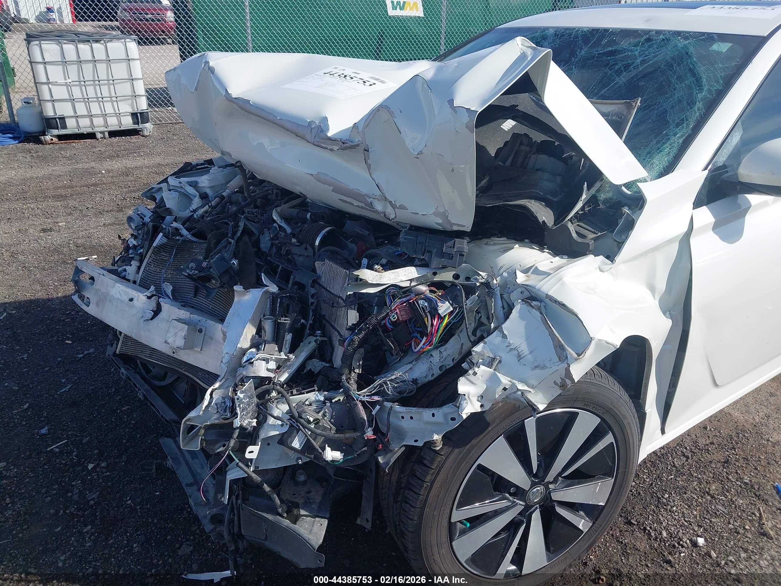 NISSAN ALTIMA image 6