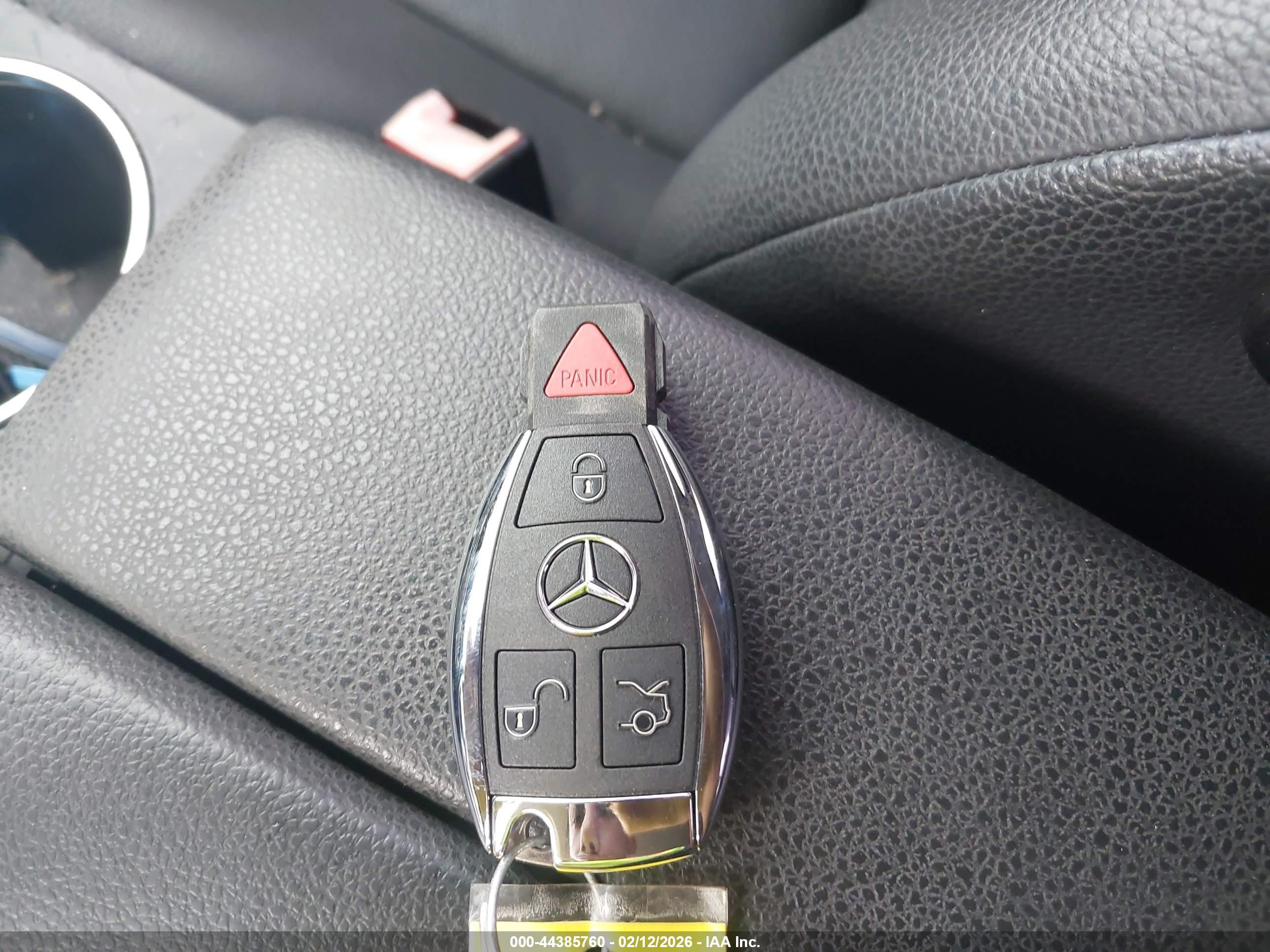 MERCEDES-BENZ C image 11