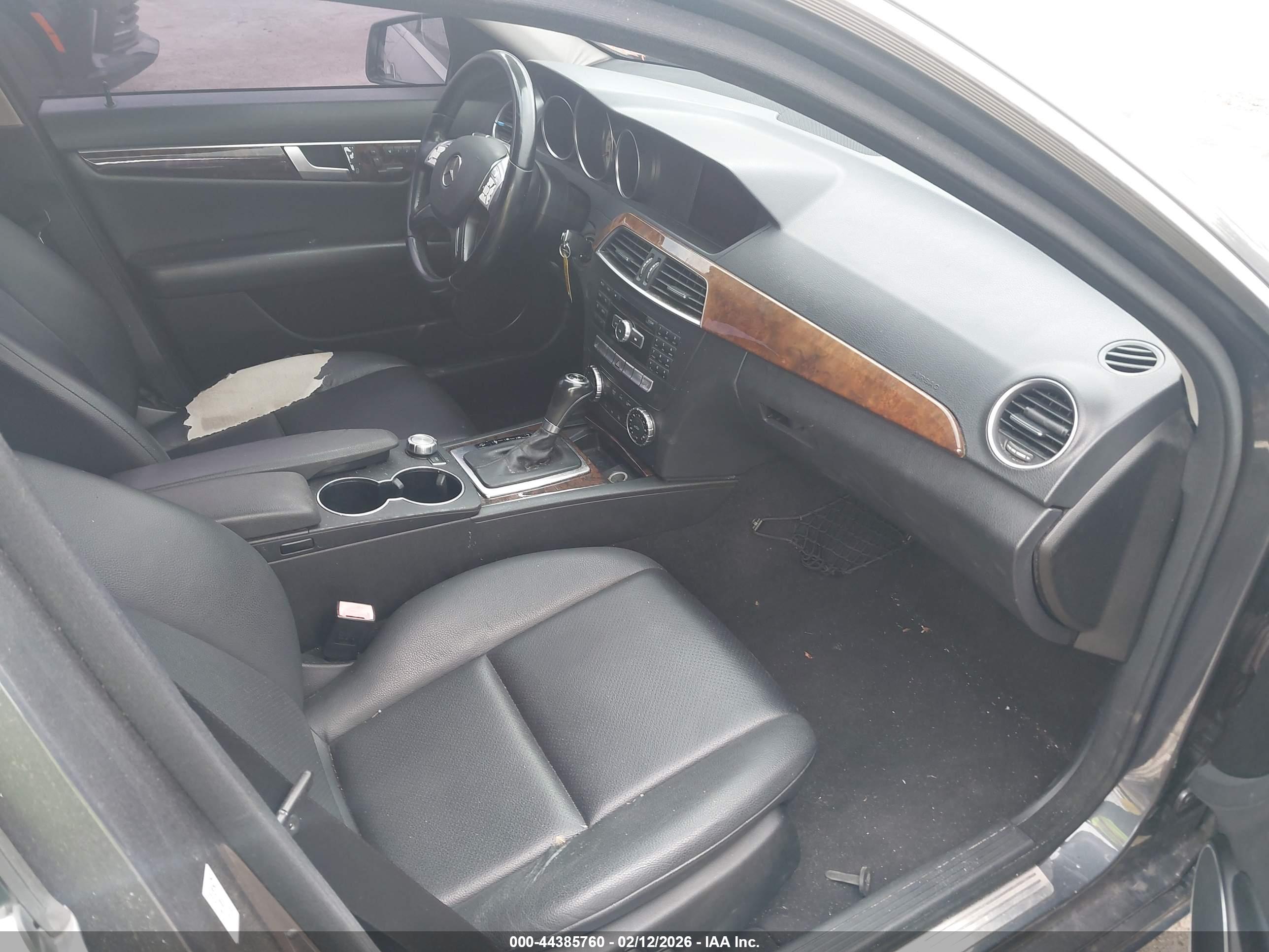 MERCEDES-BENZ C image 5