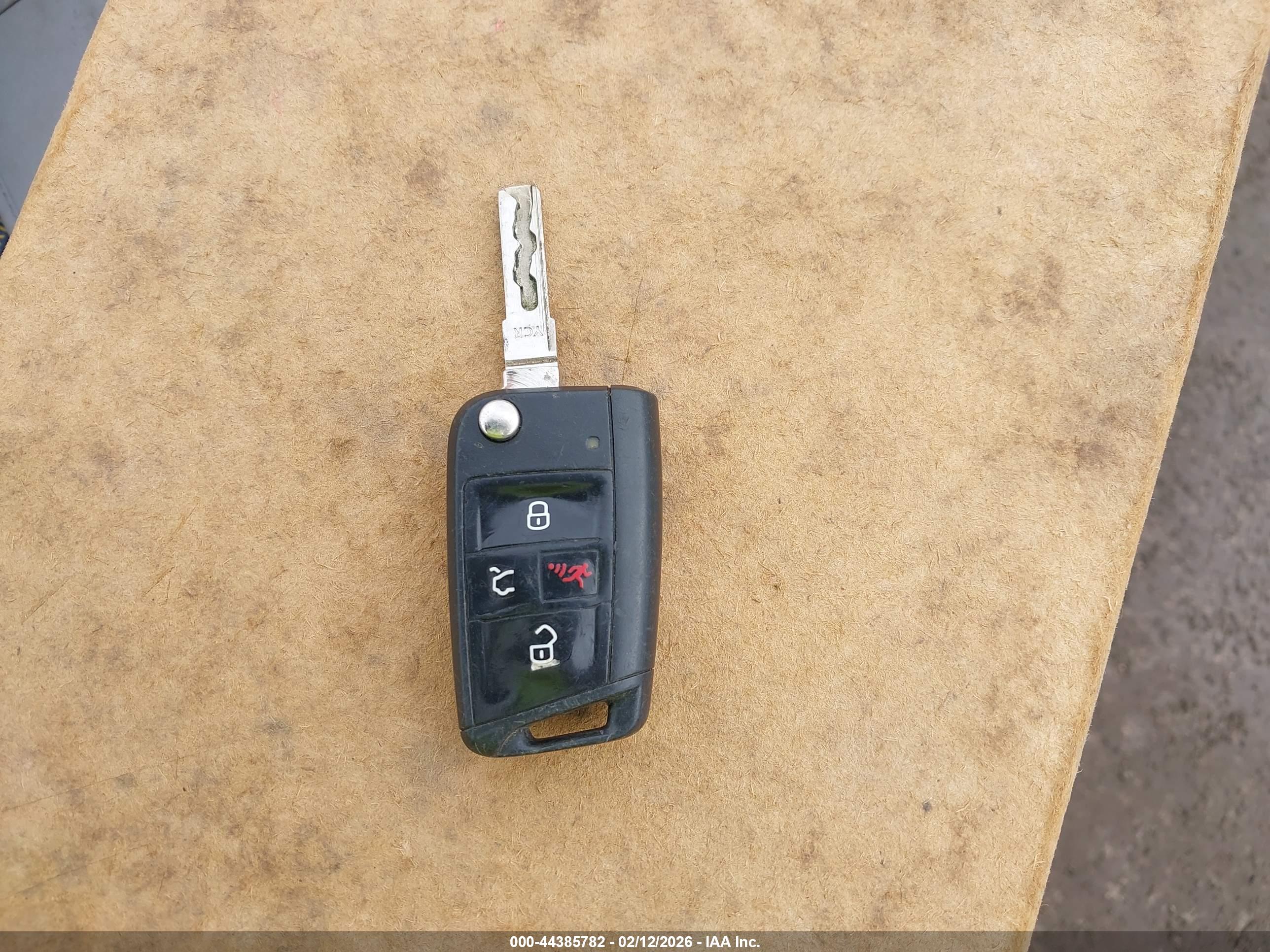 VOLKSWAGEN GOLF image 11