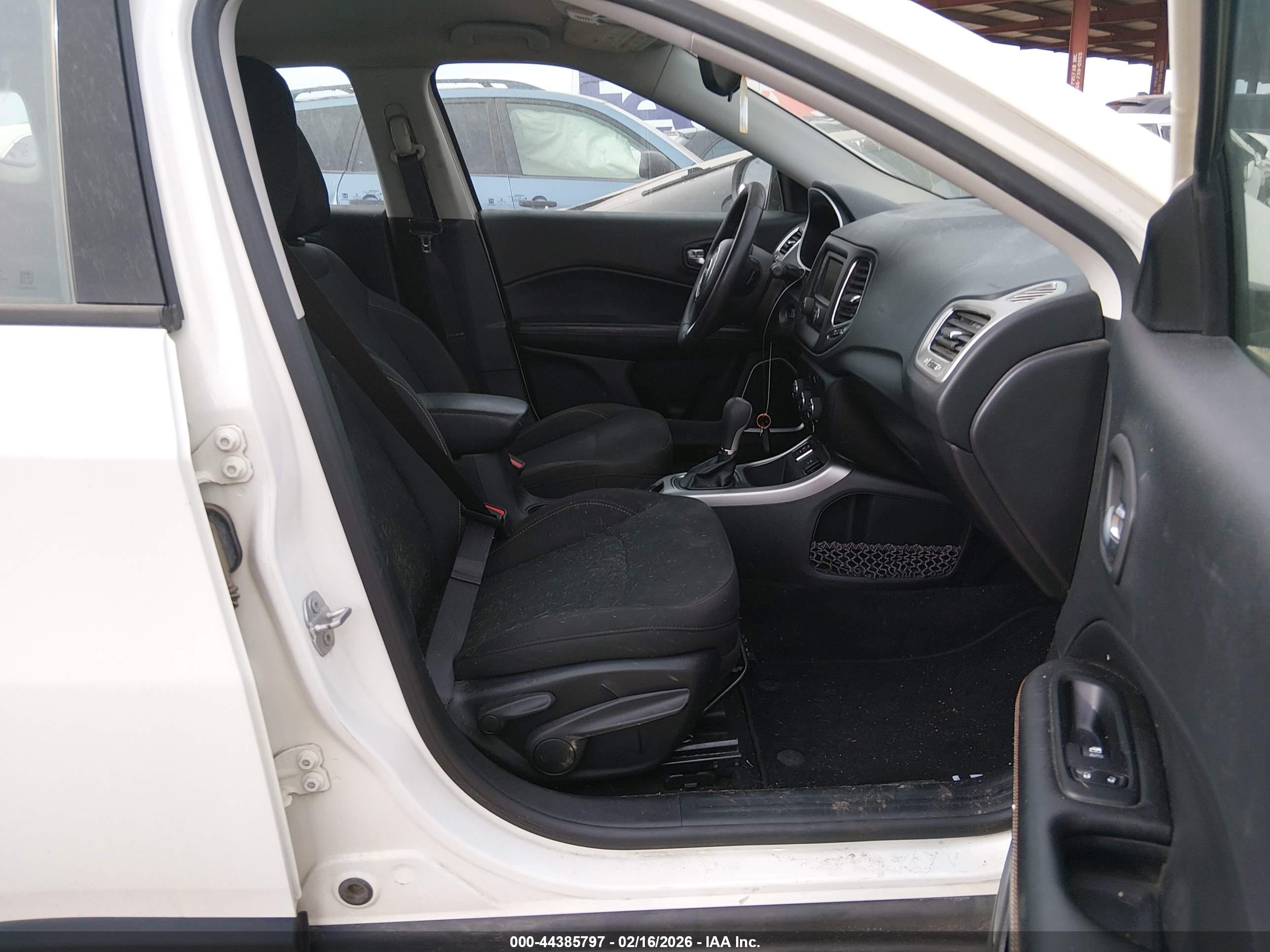 JEEP COMPASS image 5