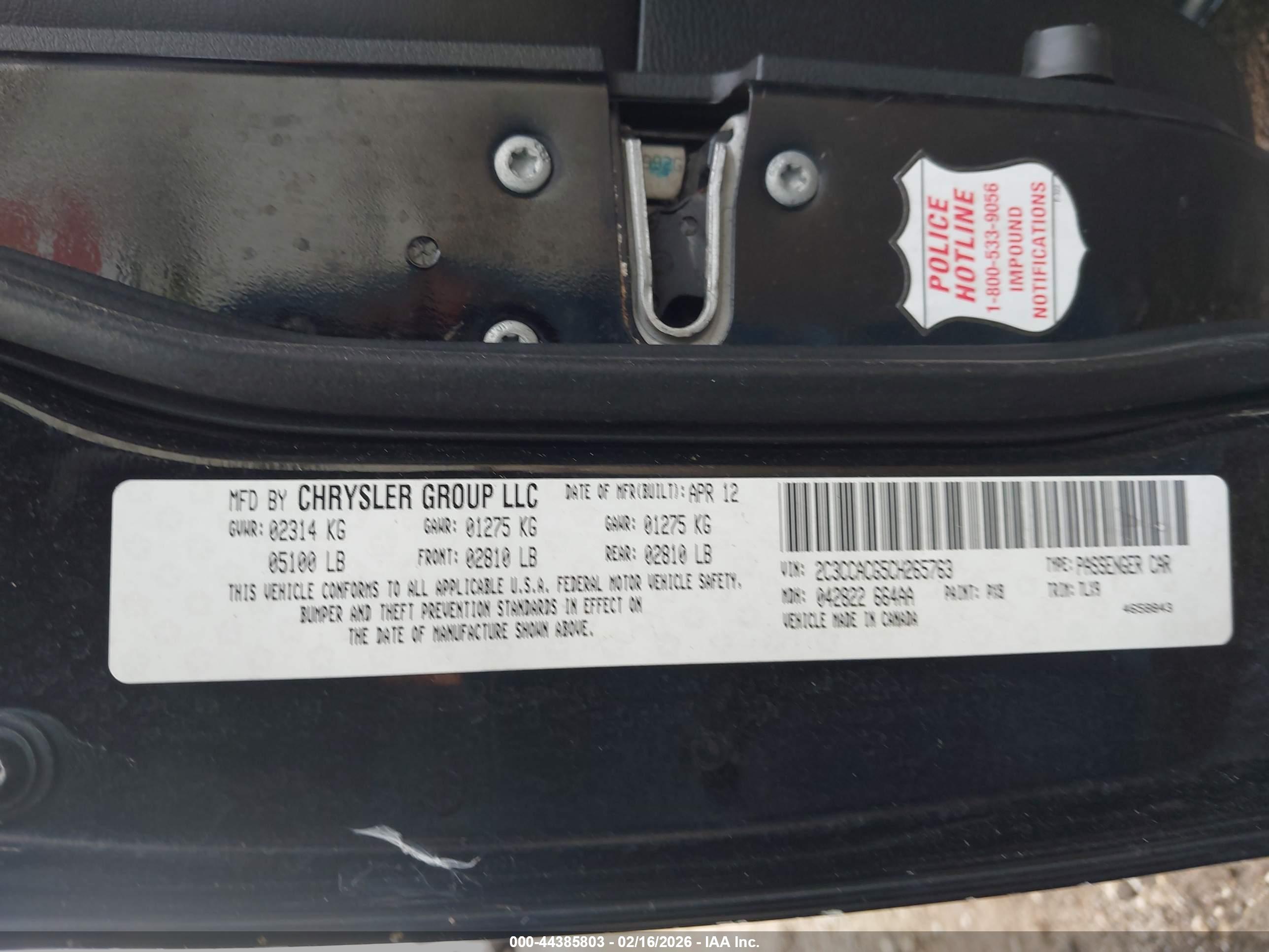 CHRYSLER 300 image 9