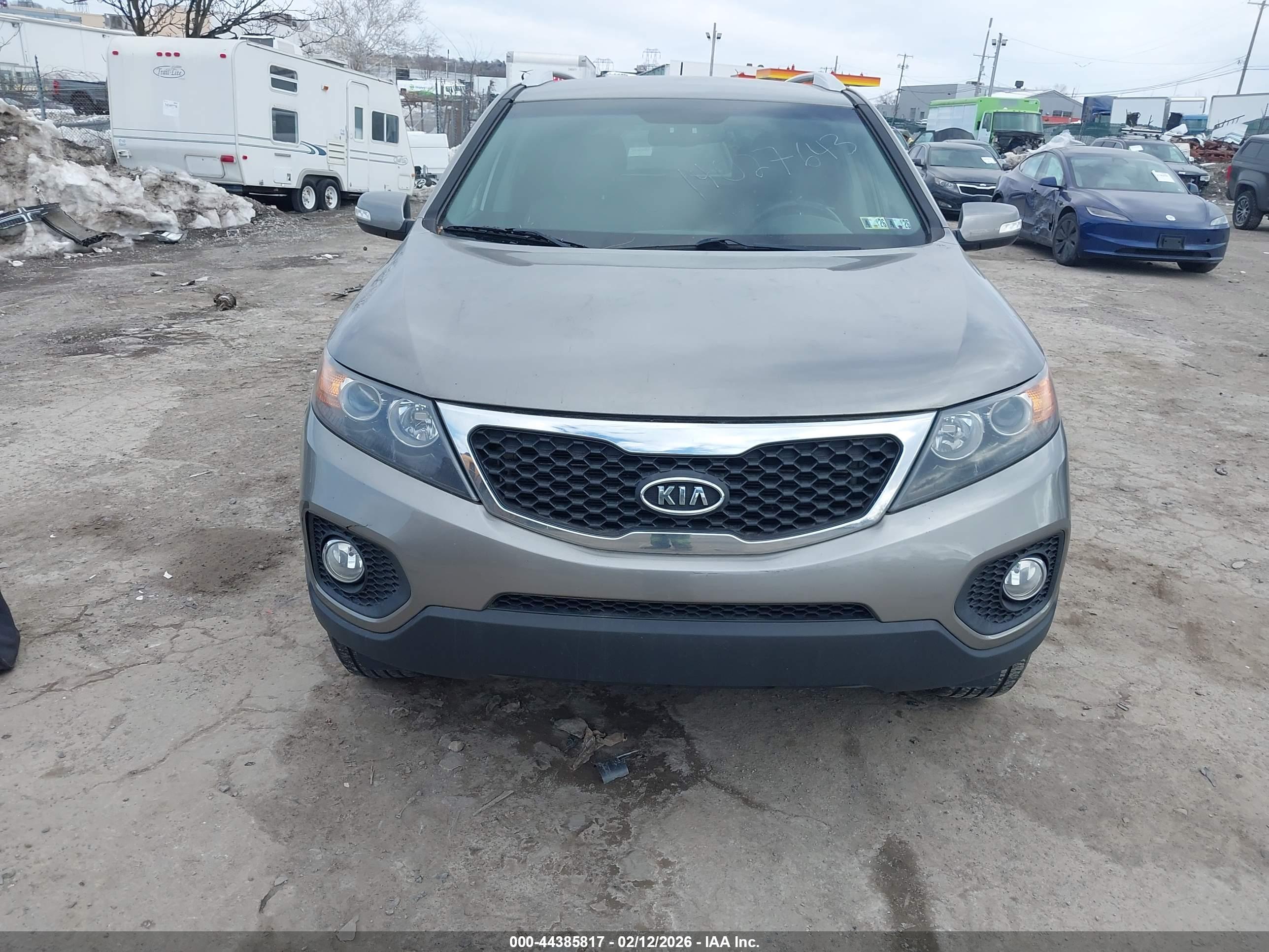KIA SORENTO image 6
