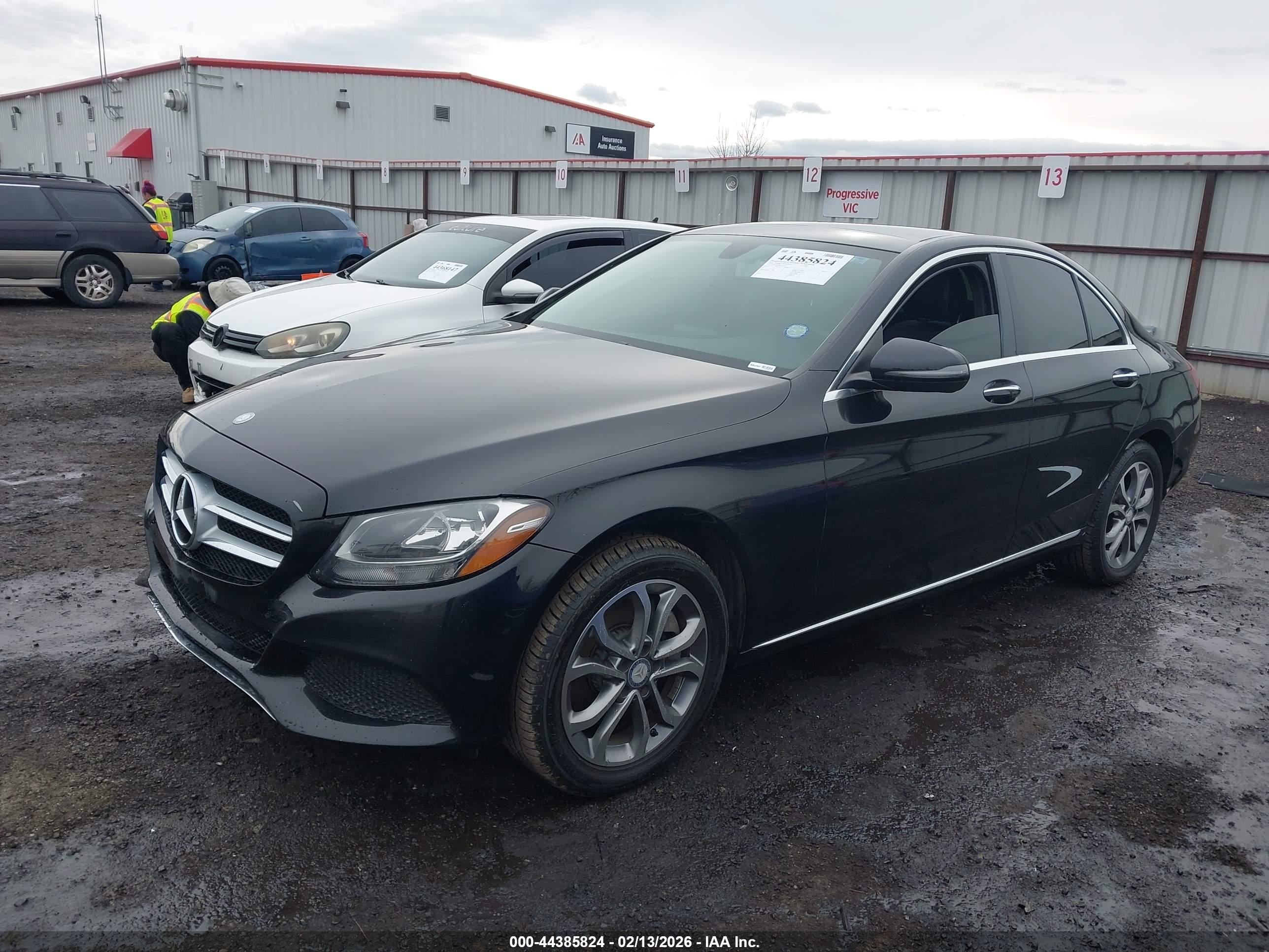 MERCEDES-BENZ C image 2