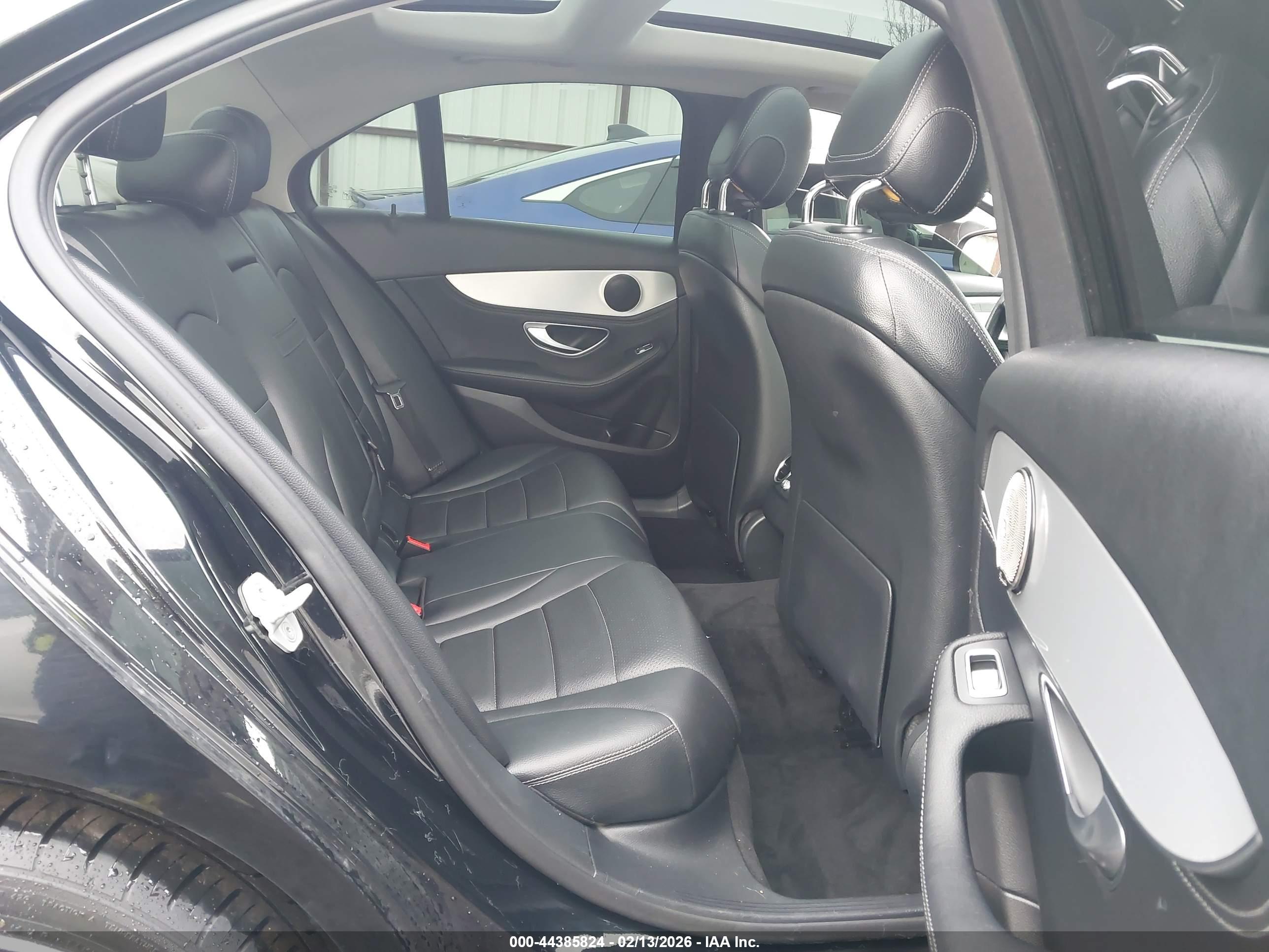 MERCEDES-BENZ C image 8