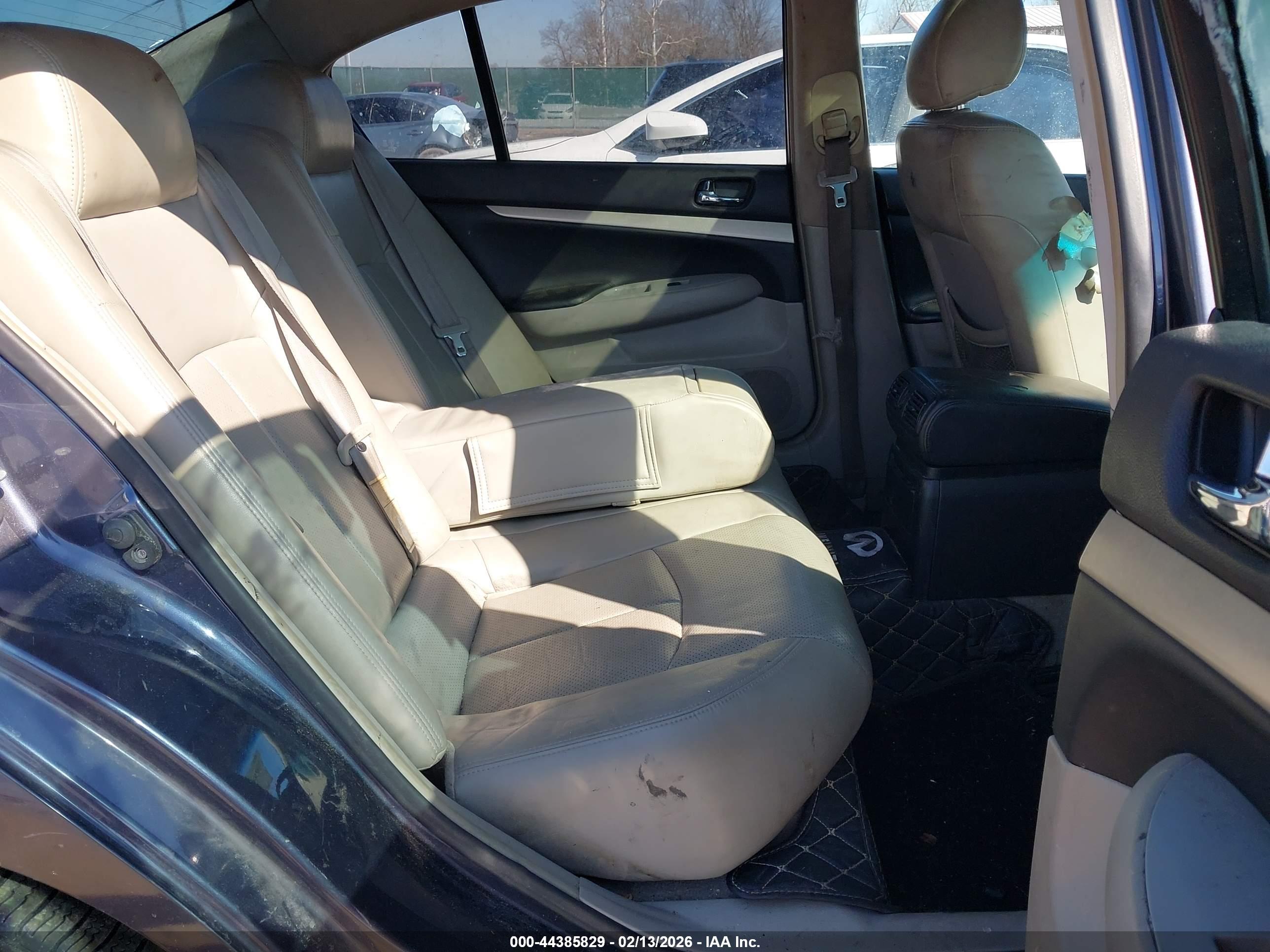 INFINITI G35 image 8
