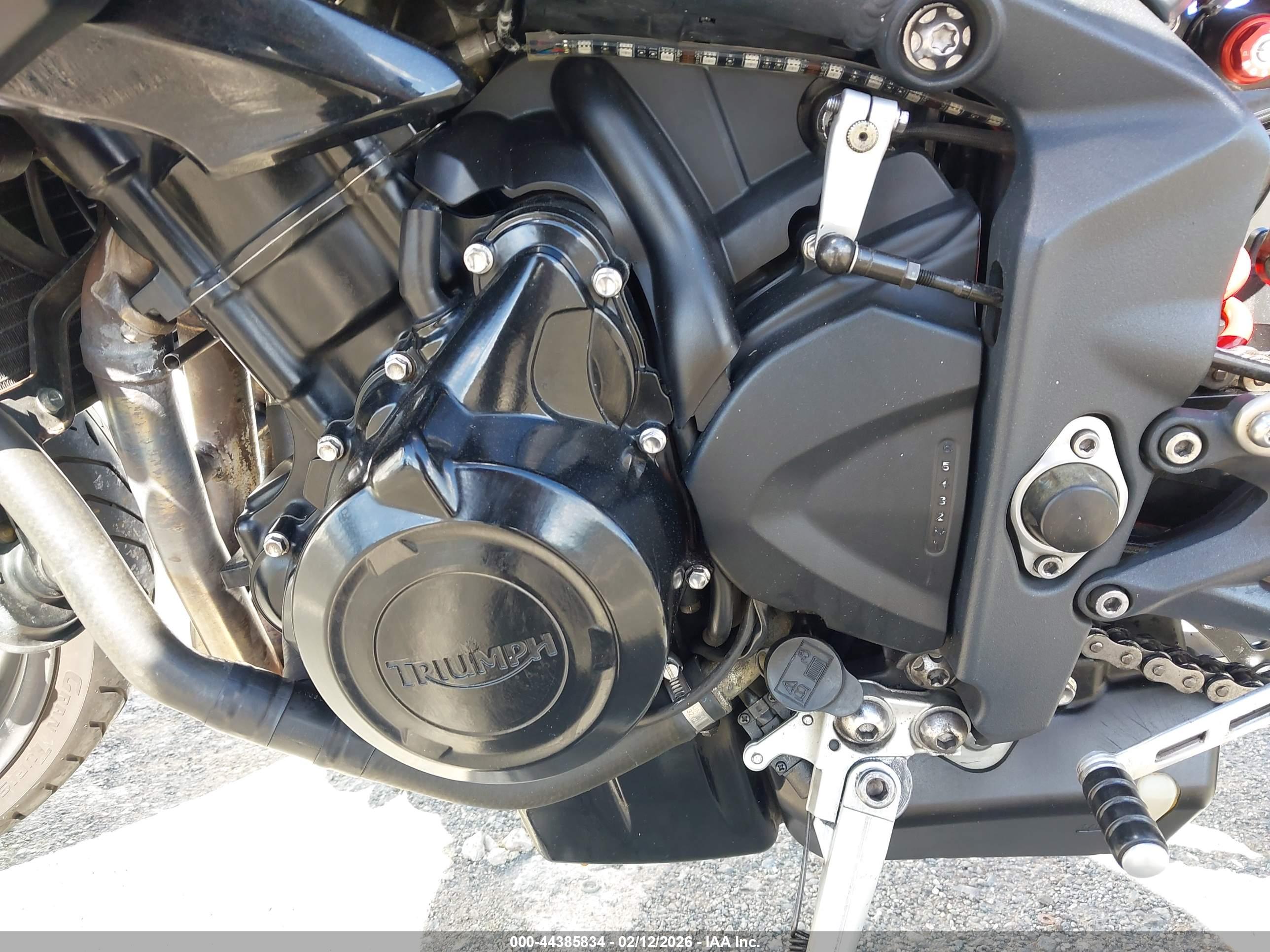 TRIUMPH MOTORCYCLE image 9