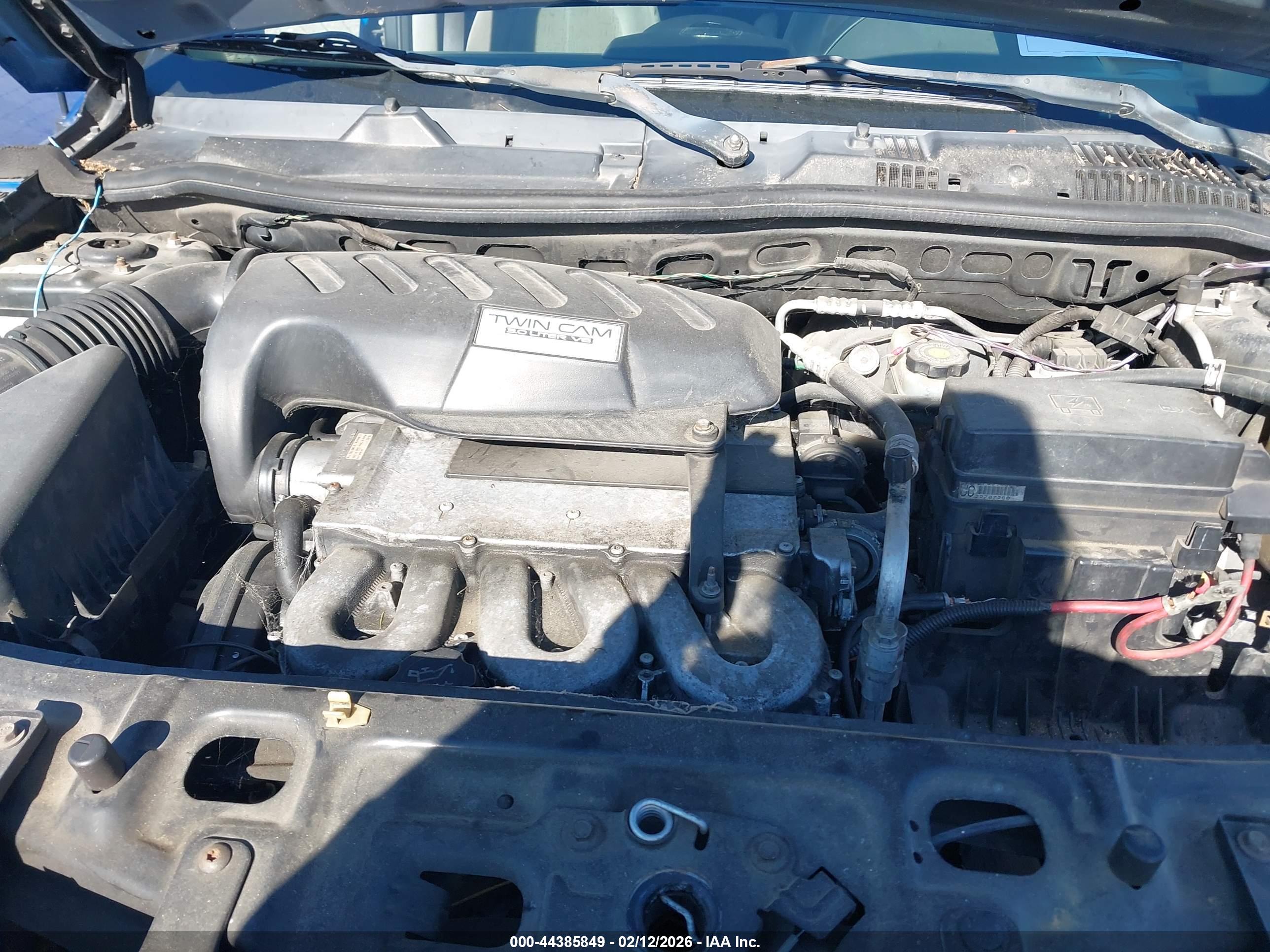 SATURN VUE image 10