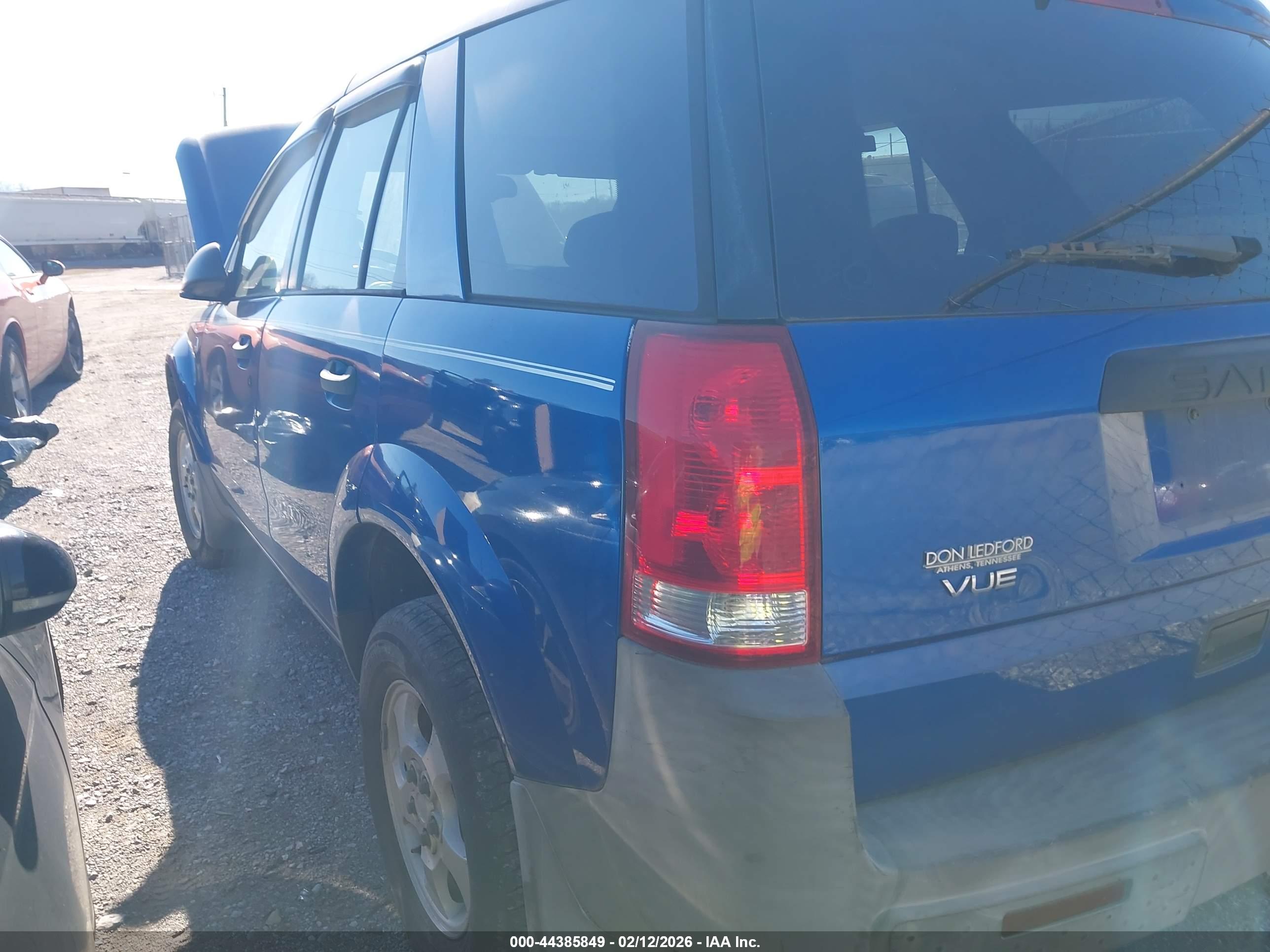 SATURN VUE image 3