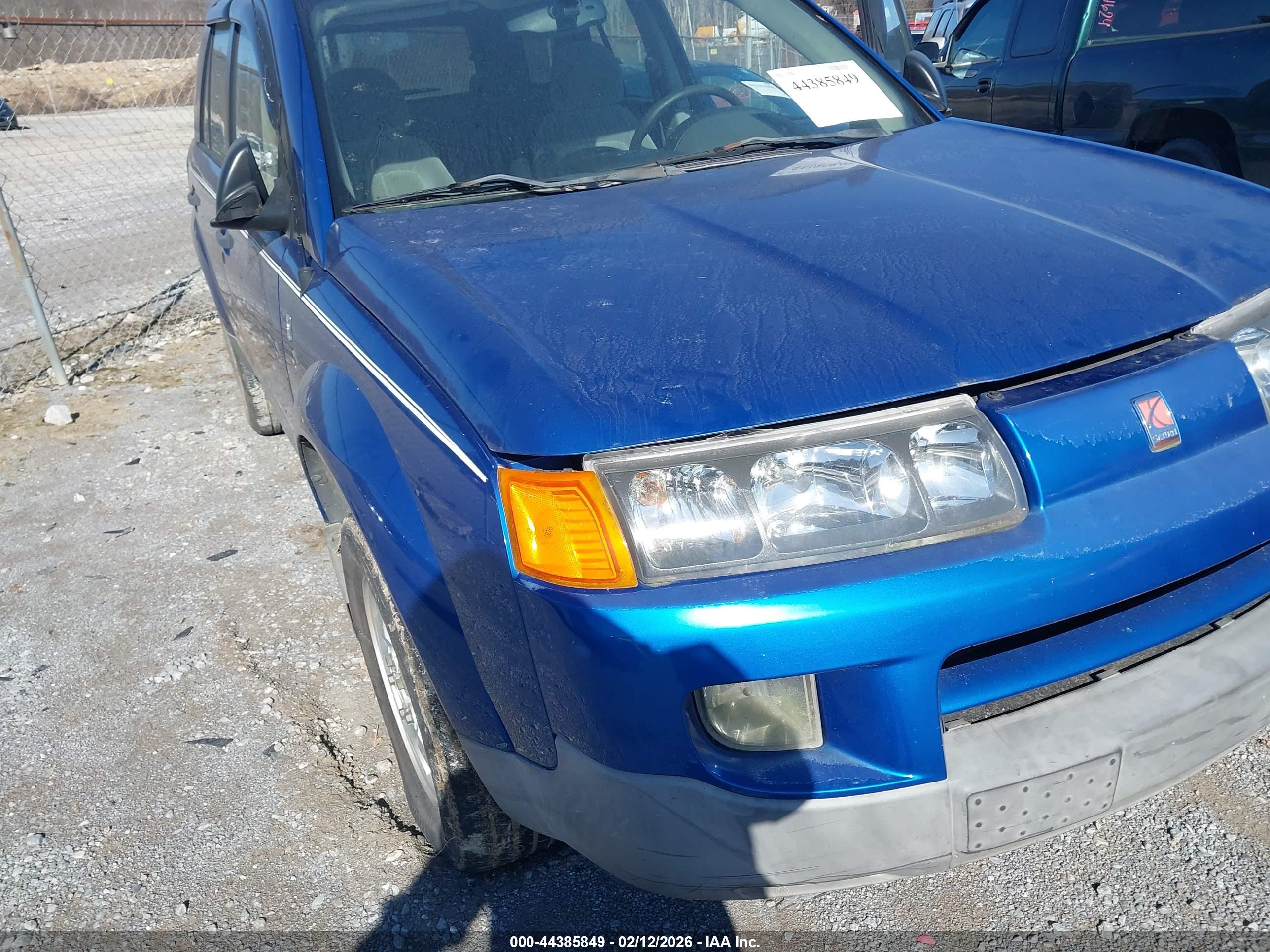 SATURN VUE image 6