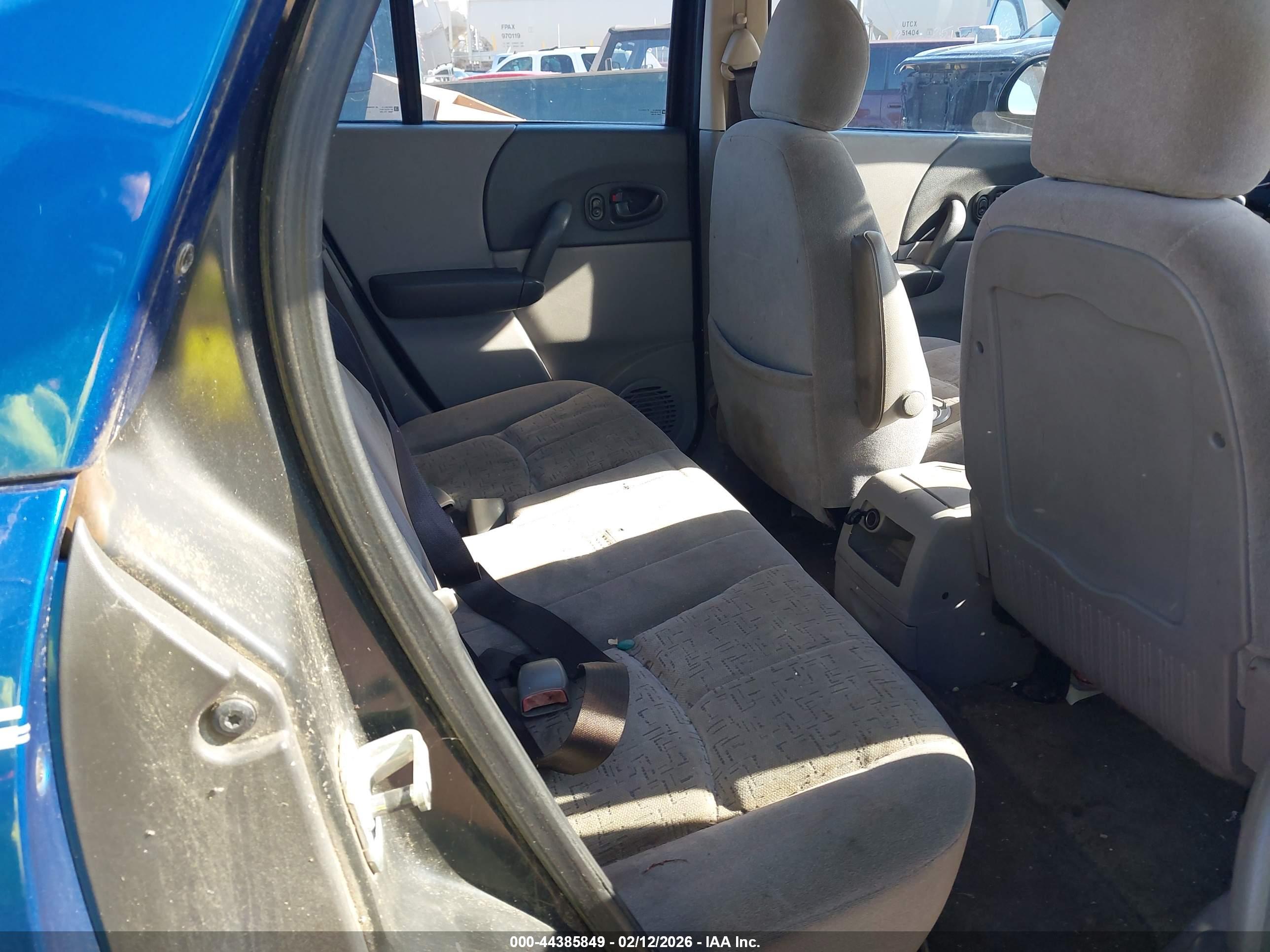 SATURN VUE image 8