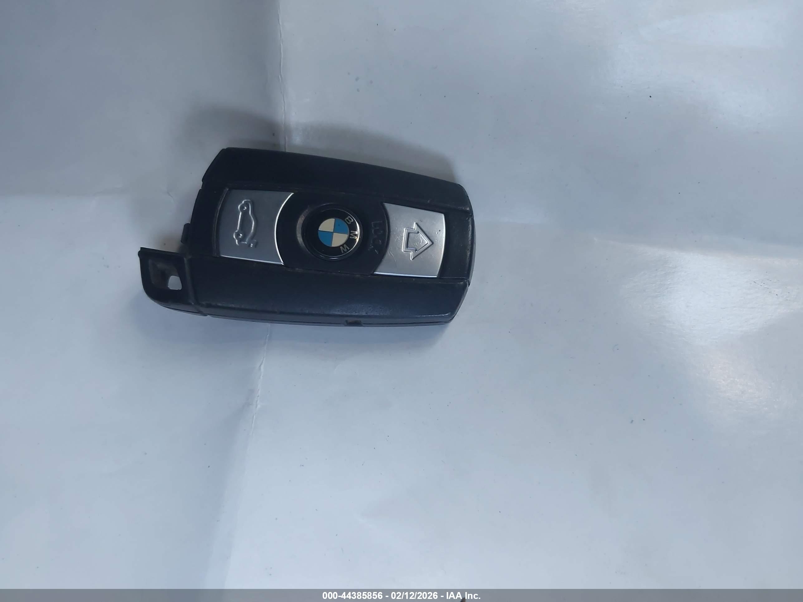 BMW 535I image 11