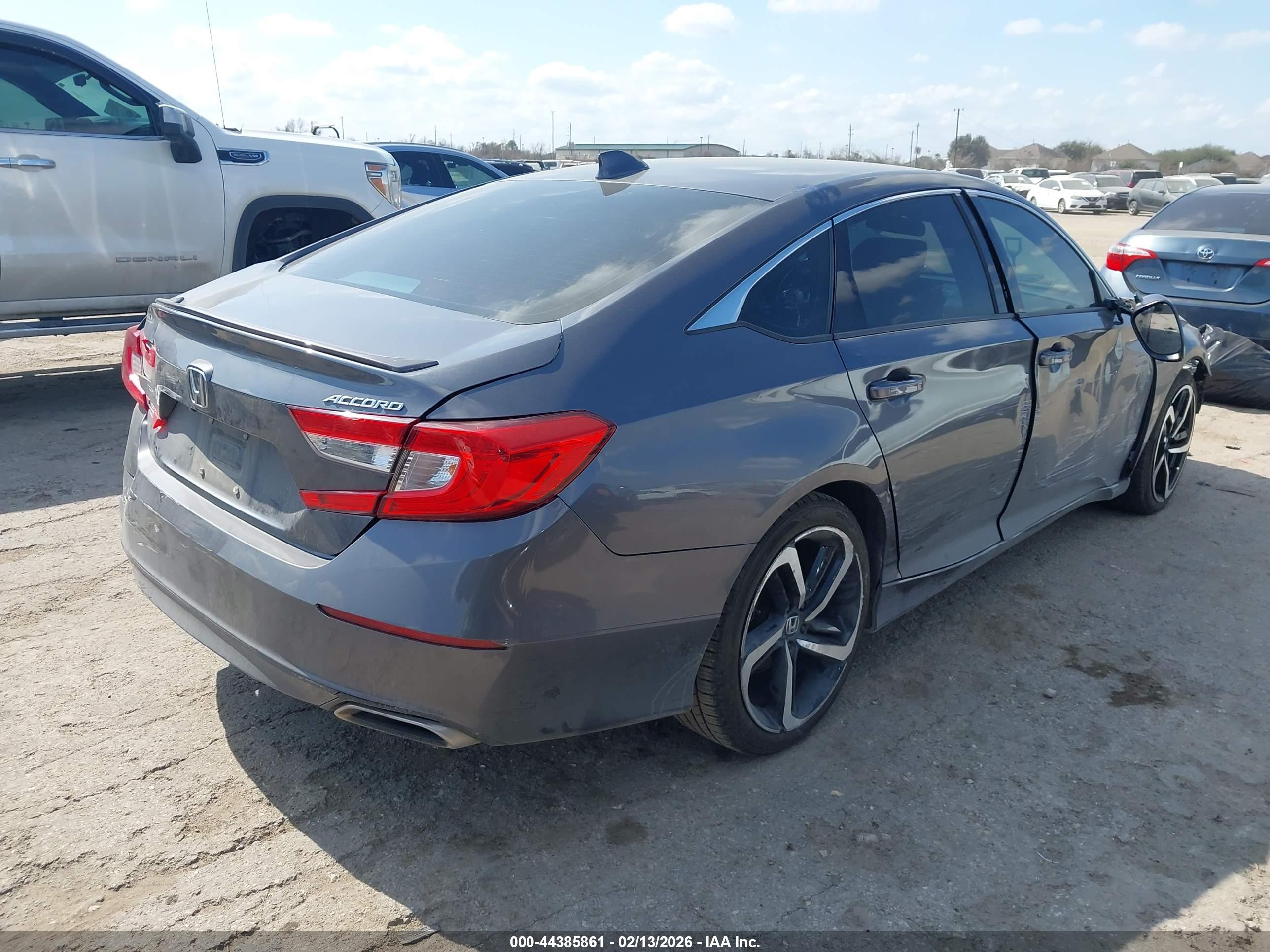 HONDA ACCORD image 4