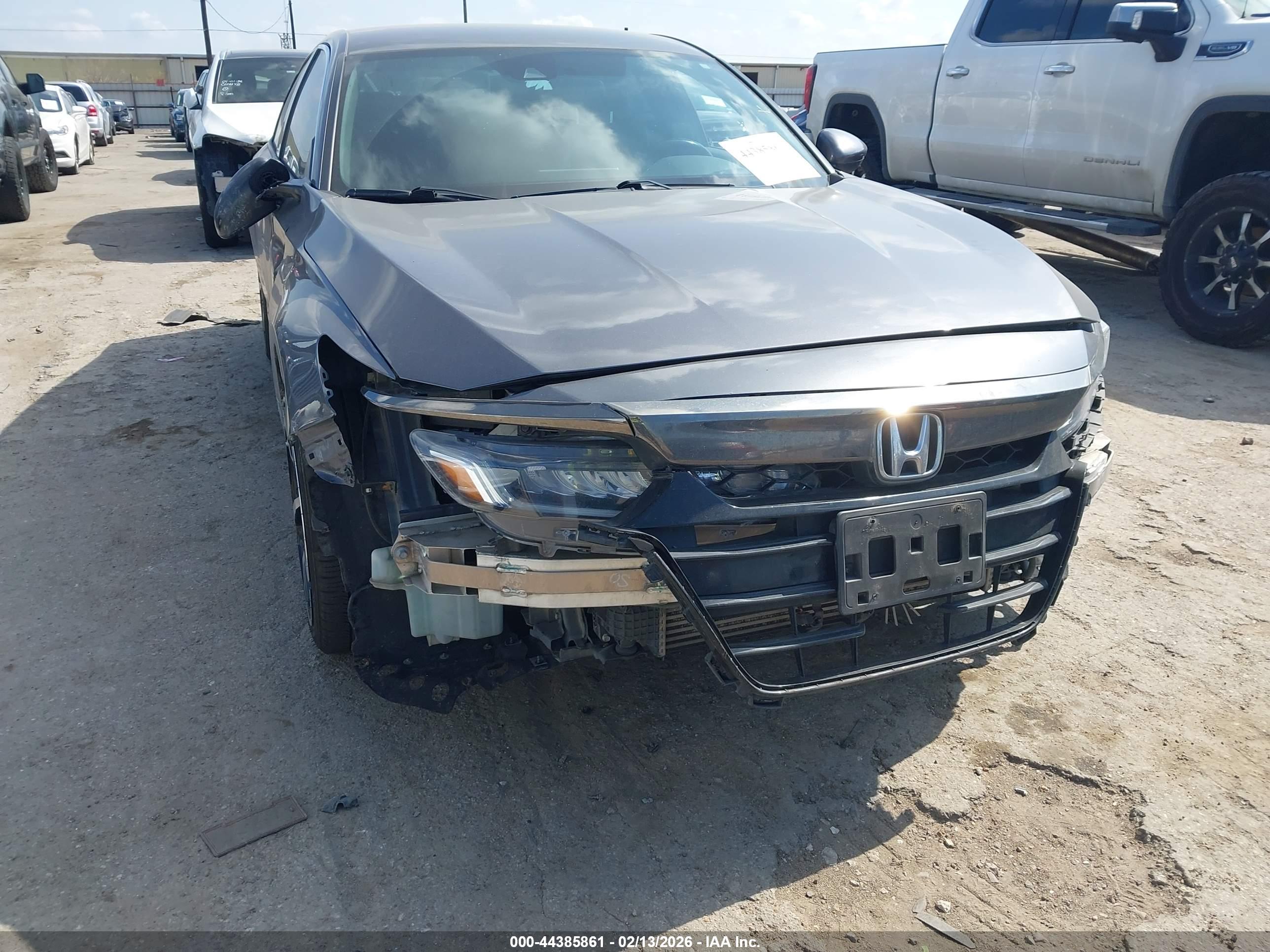 HONDA ACCORD image 6