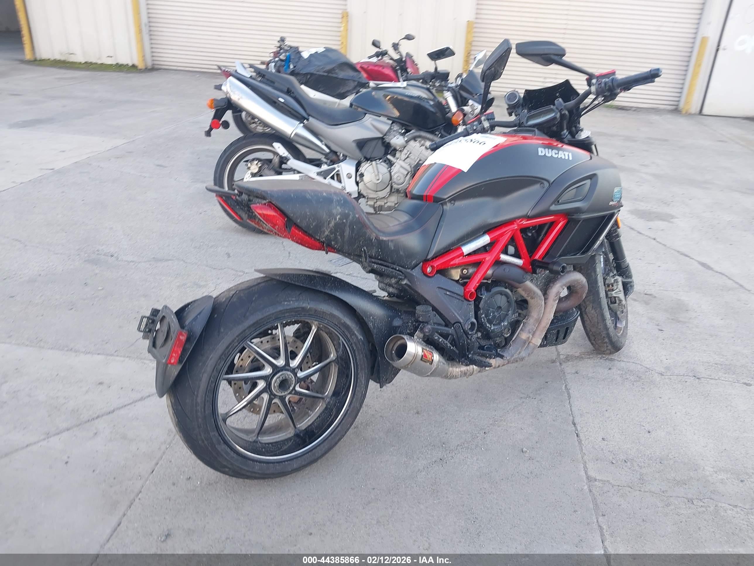 DUCATI DIAVEL image 4