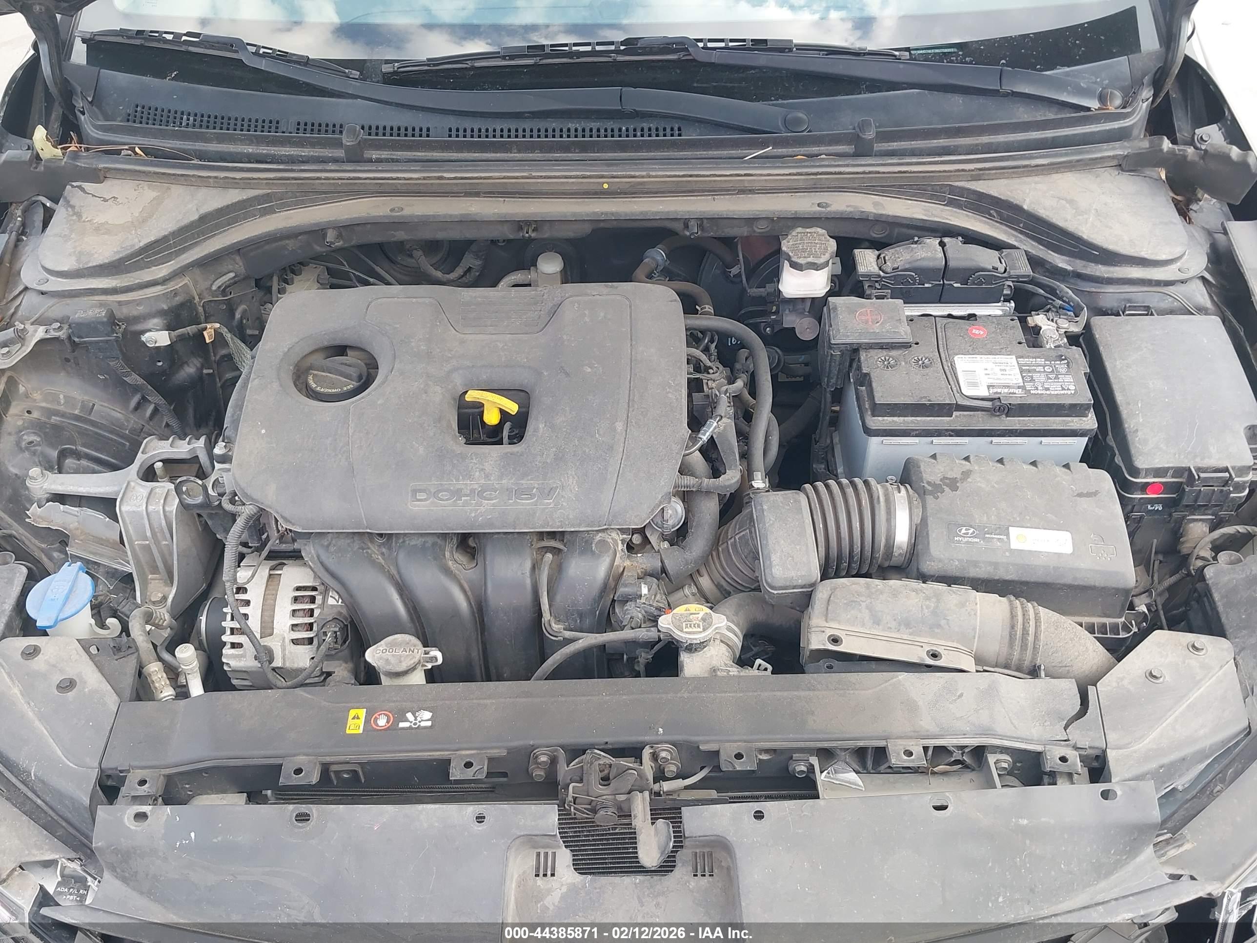 HYUNDAI ELANTRA image 10