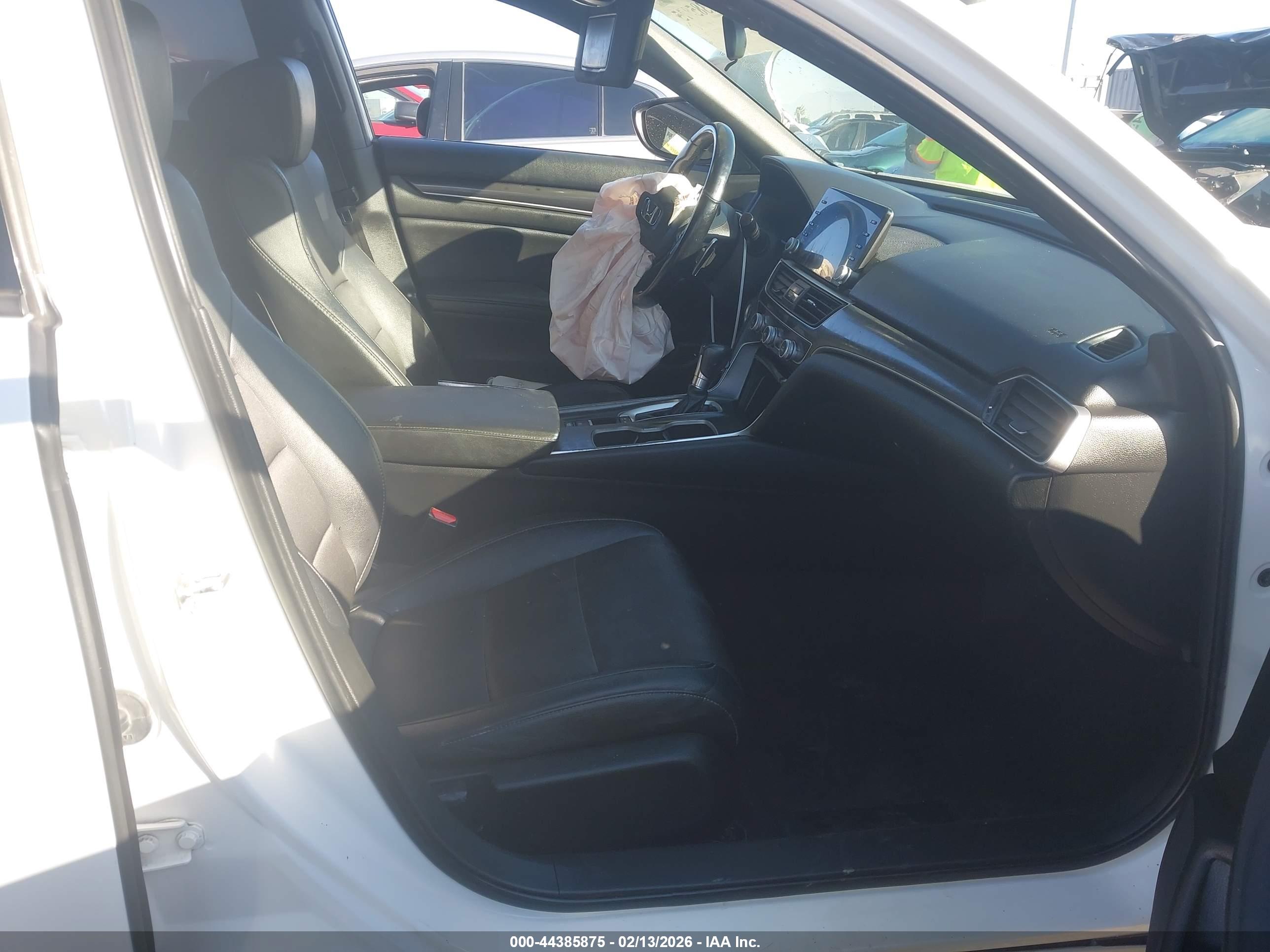 HONDA ACCORD image 5