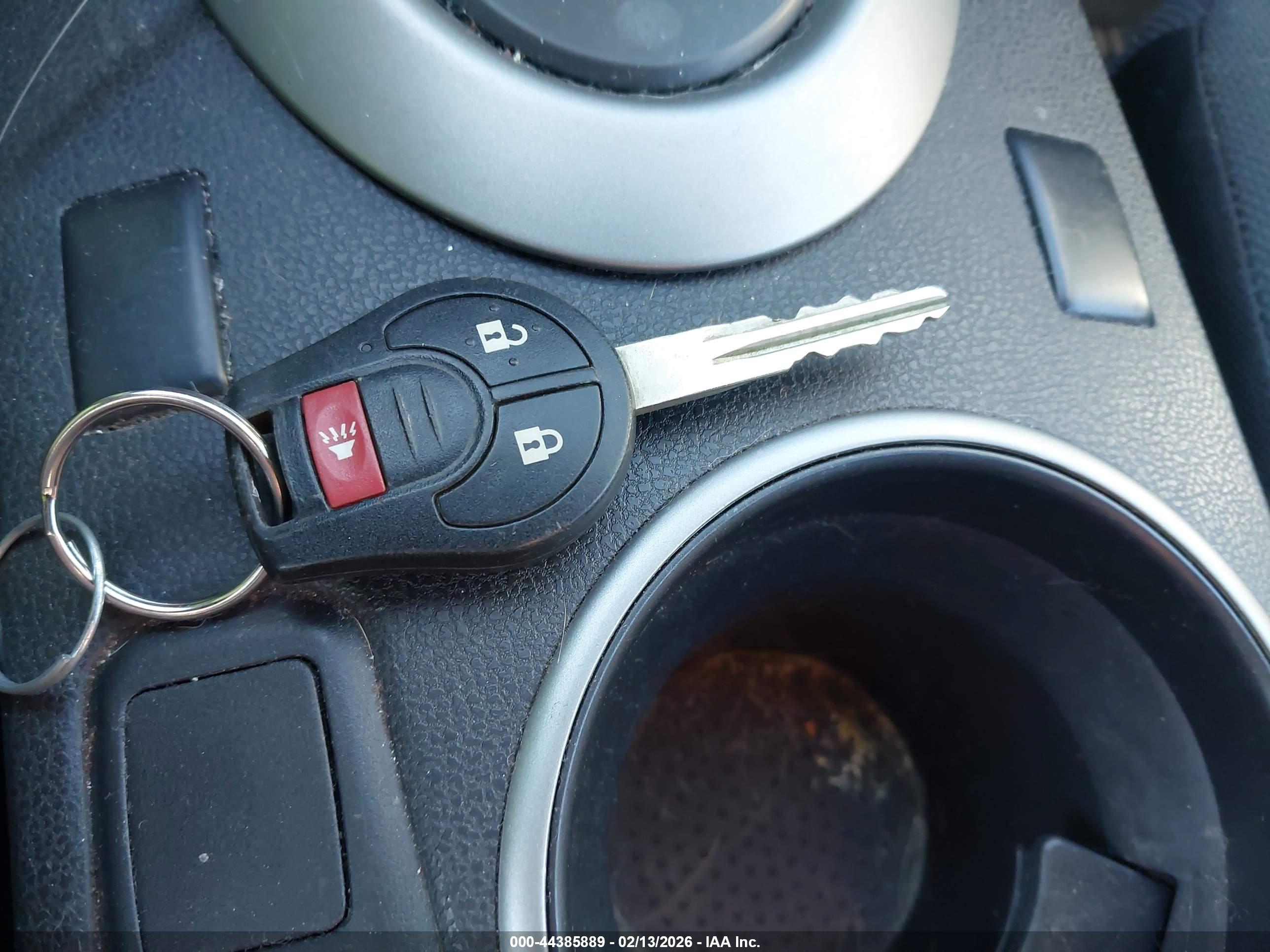 NISSAN ROGUE image 11