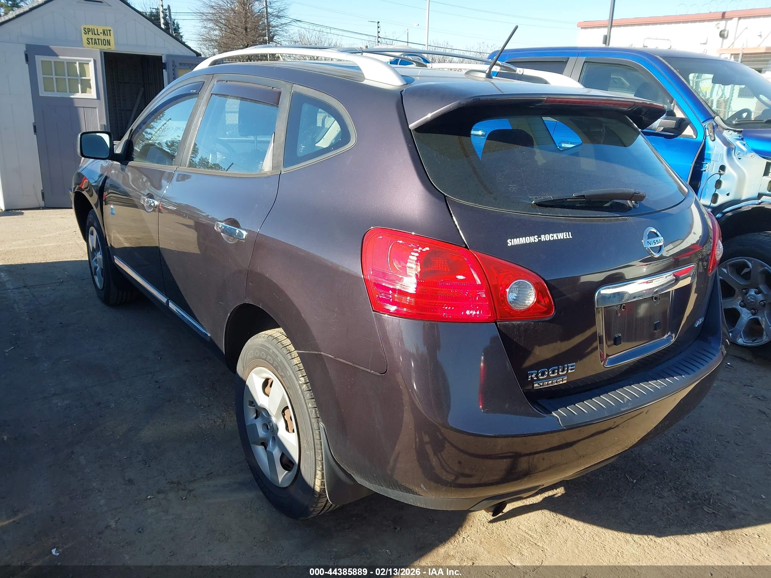 NISSAN ROGUE image 3