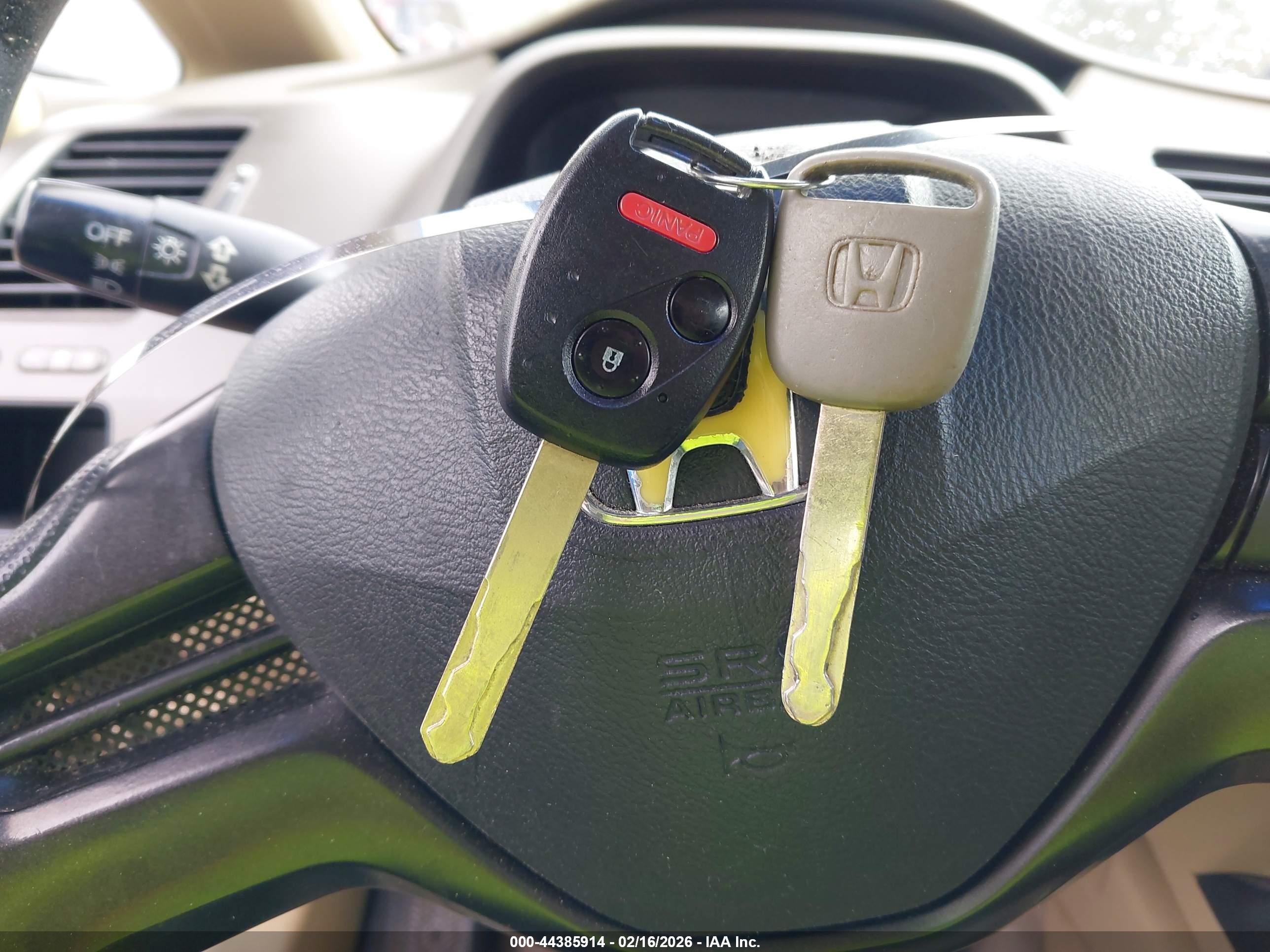 HONDA CIVIC image 11